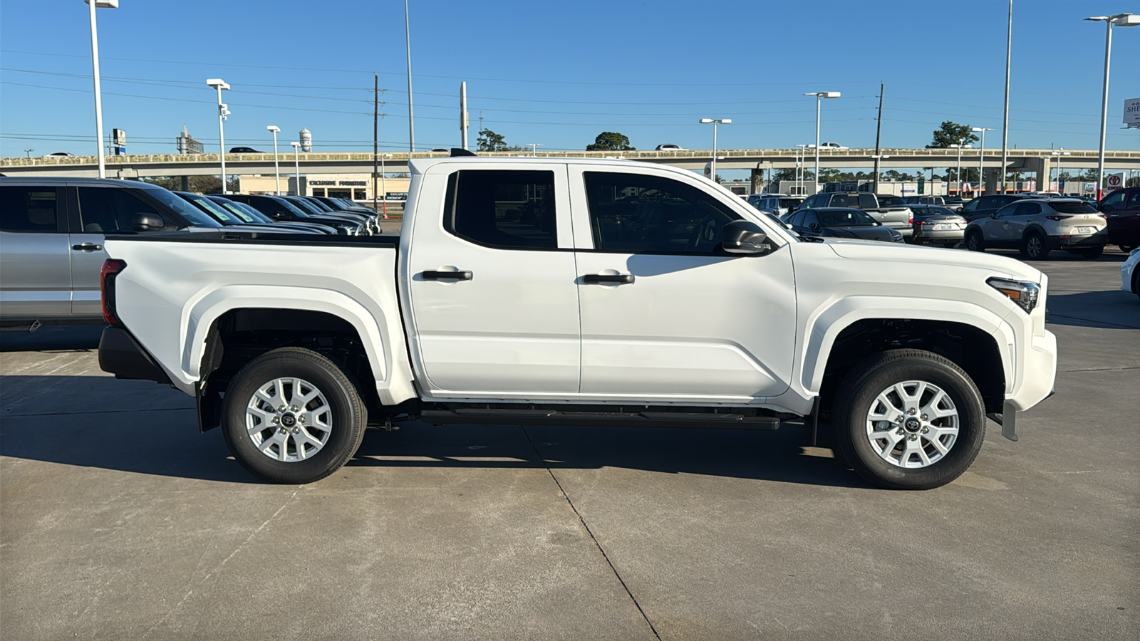 2024 Toyota Tacoma SR 9