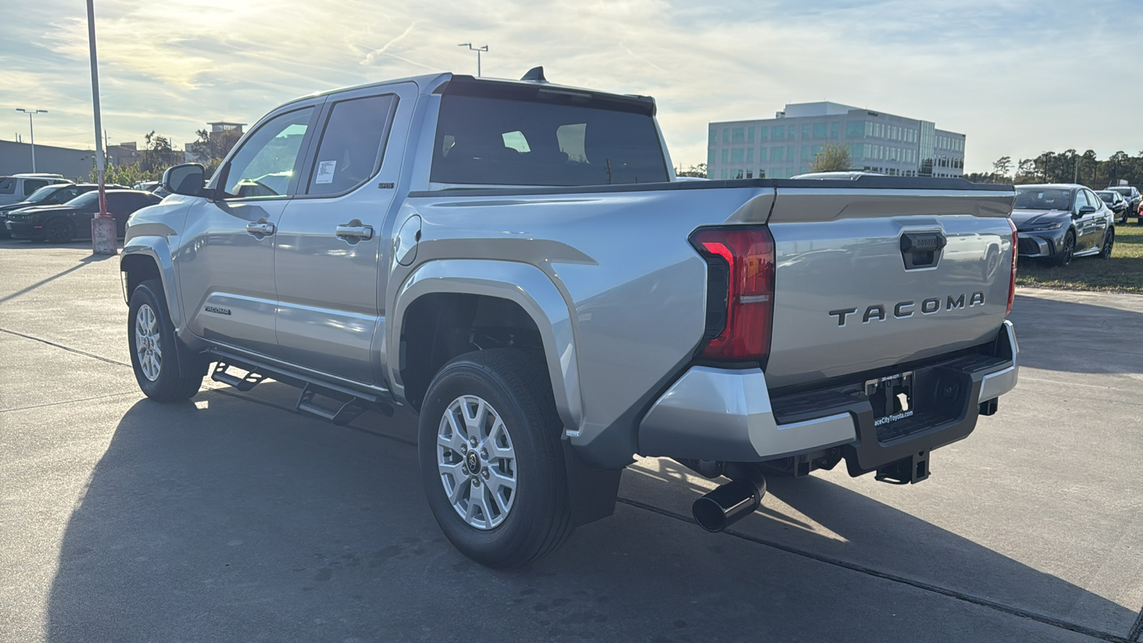 2024 Toyota Tacoma SR5 6