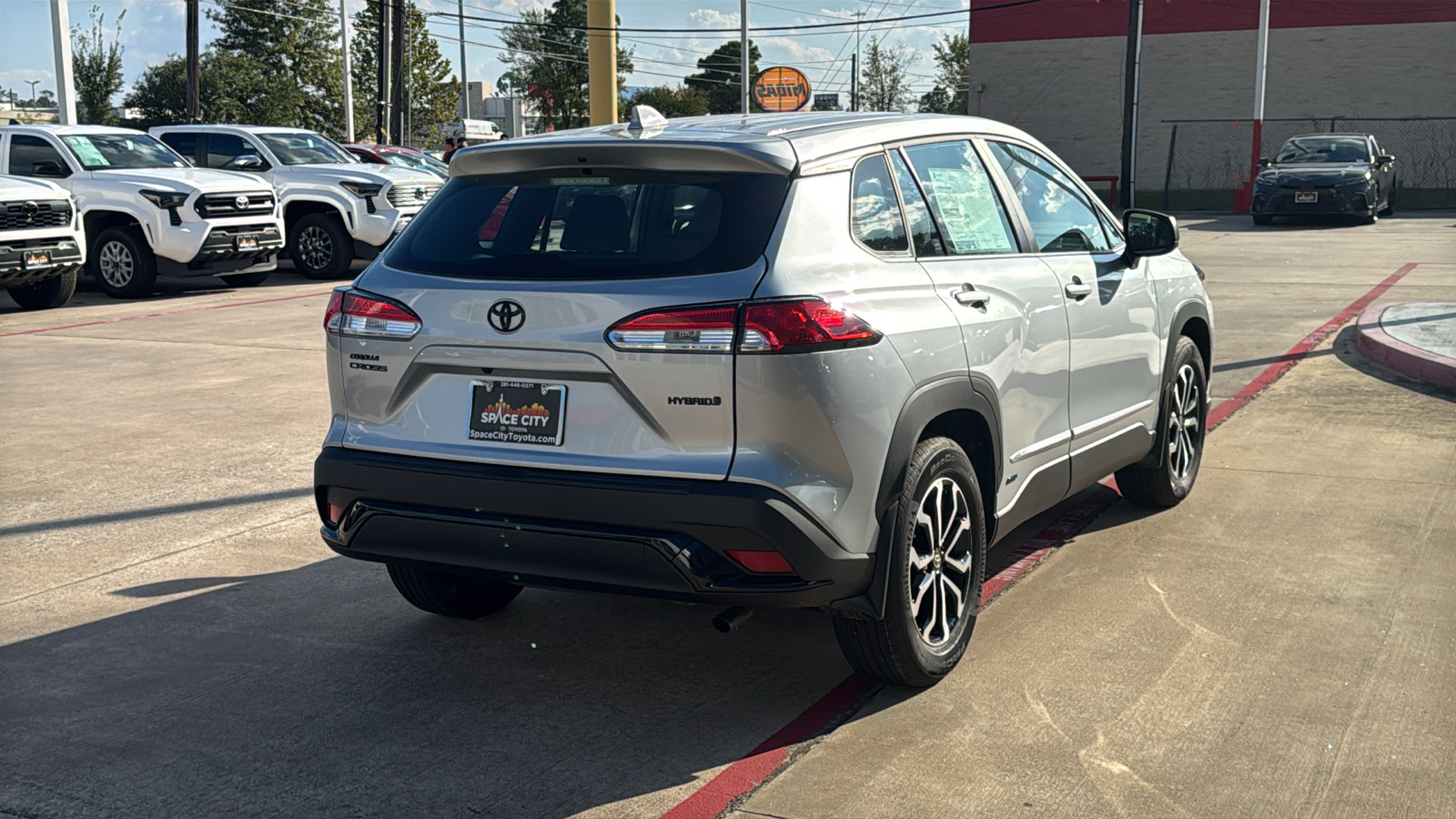 2024 Toyota Corolla Cross Hybrid S 8