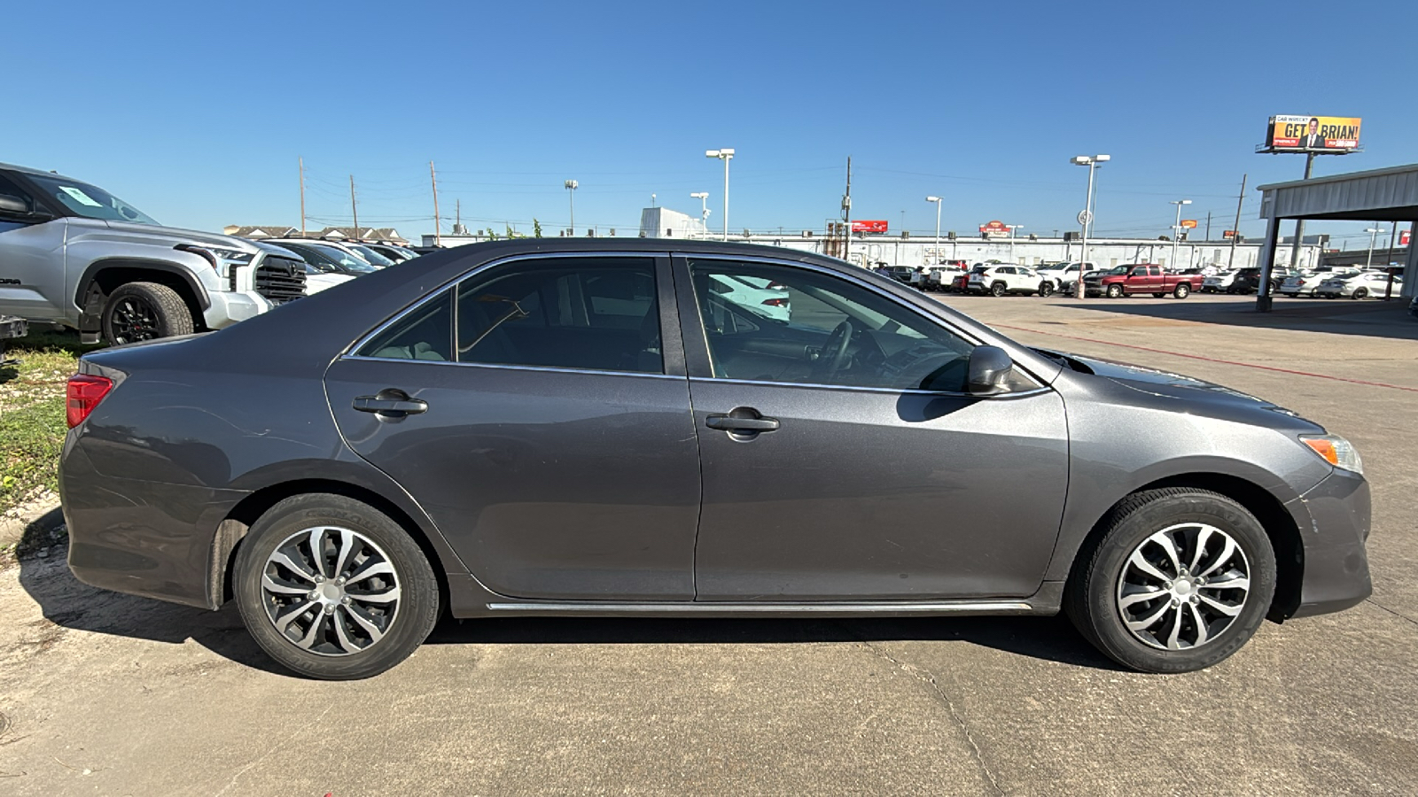 2014 Toyota Camry LE 8