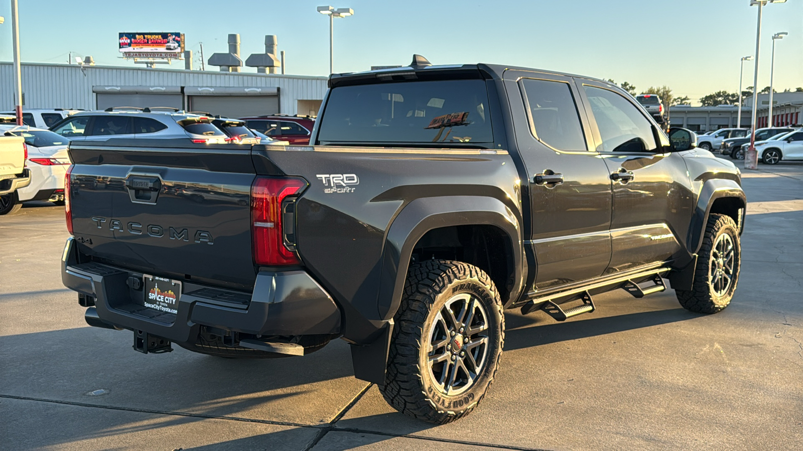 2024 Toyota Tacoma TRD Sport 9