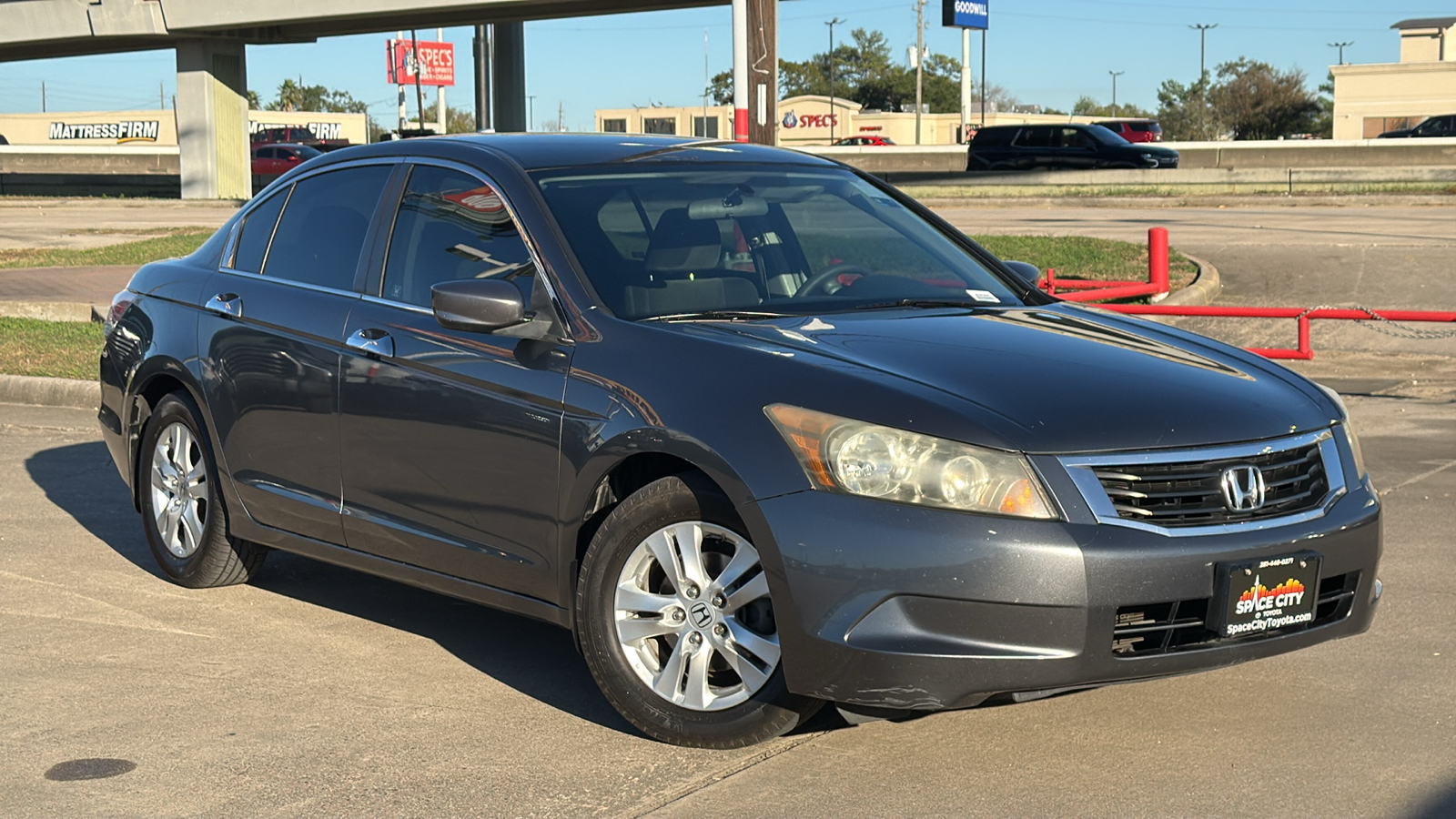 2009 Honda Accord LX-P 2