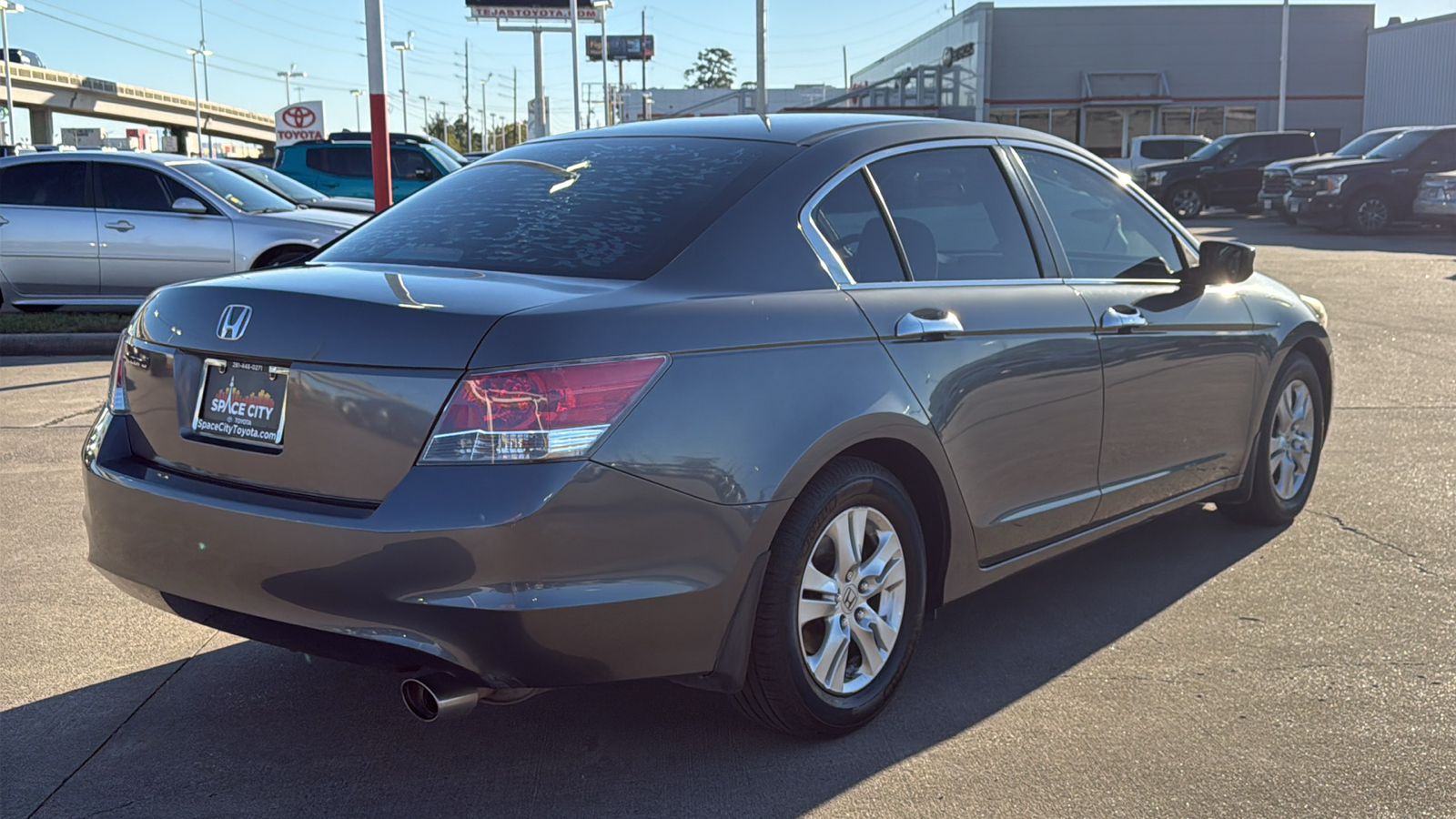 2009 Honda Accord LX-P 8