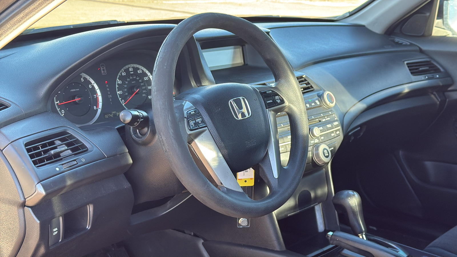 2009 Honda Accord LX-P 12