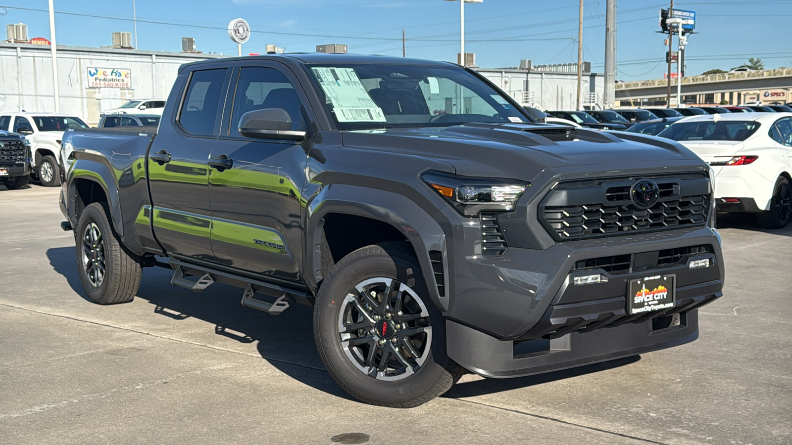 2024 Toyota Tacoma TRD Sport 2