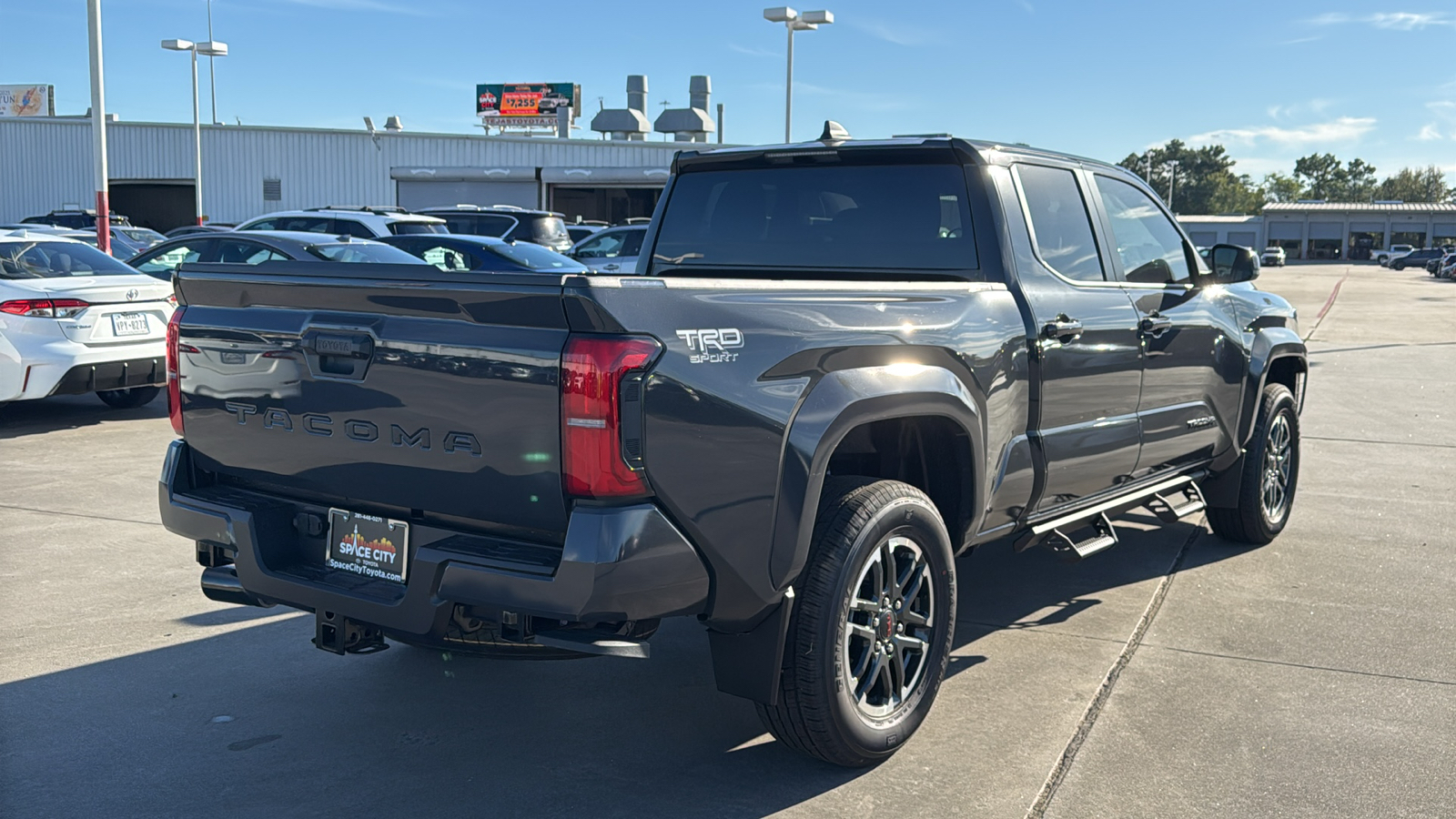 2024 Toyota Tacoma TRD Sport 9