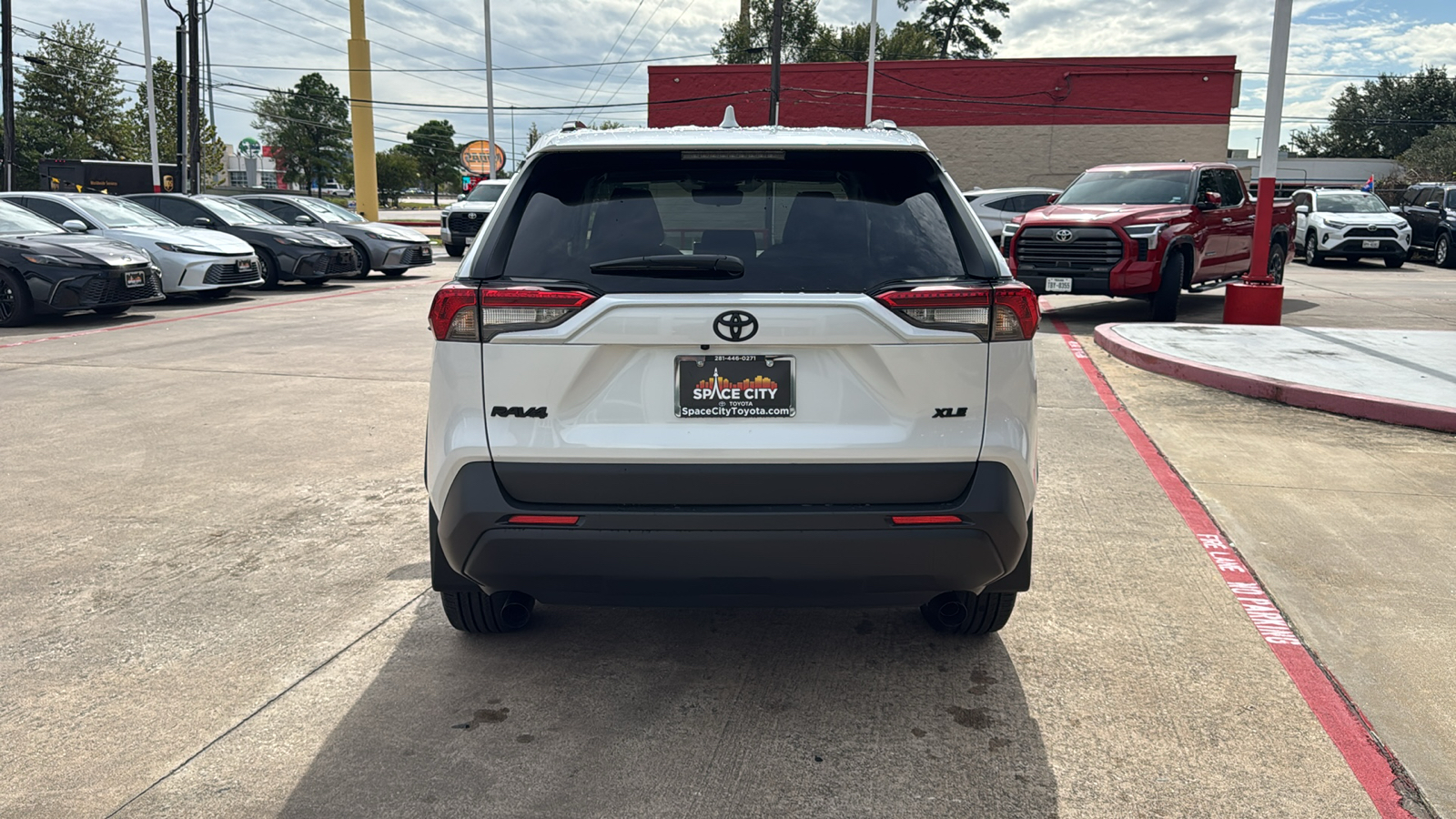 2024 Toyota RAV4 XLE Premium 7