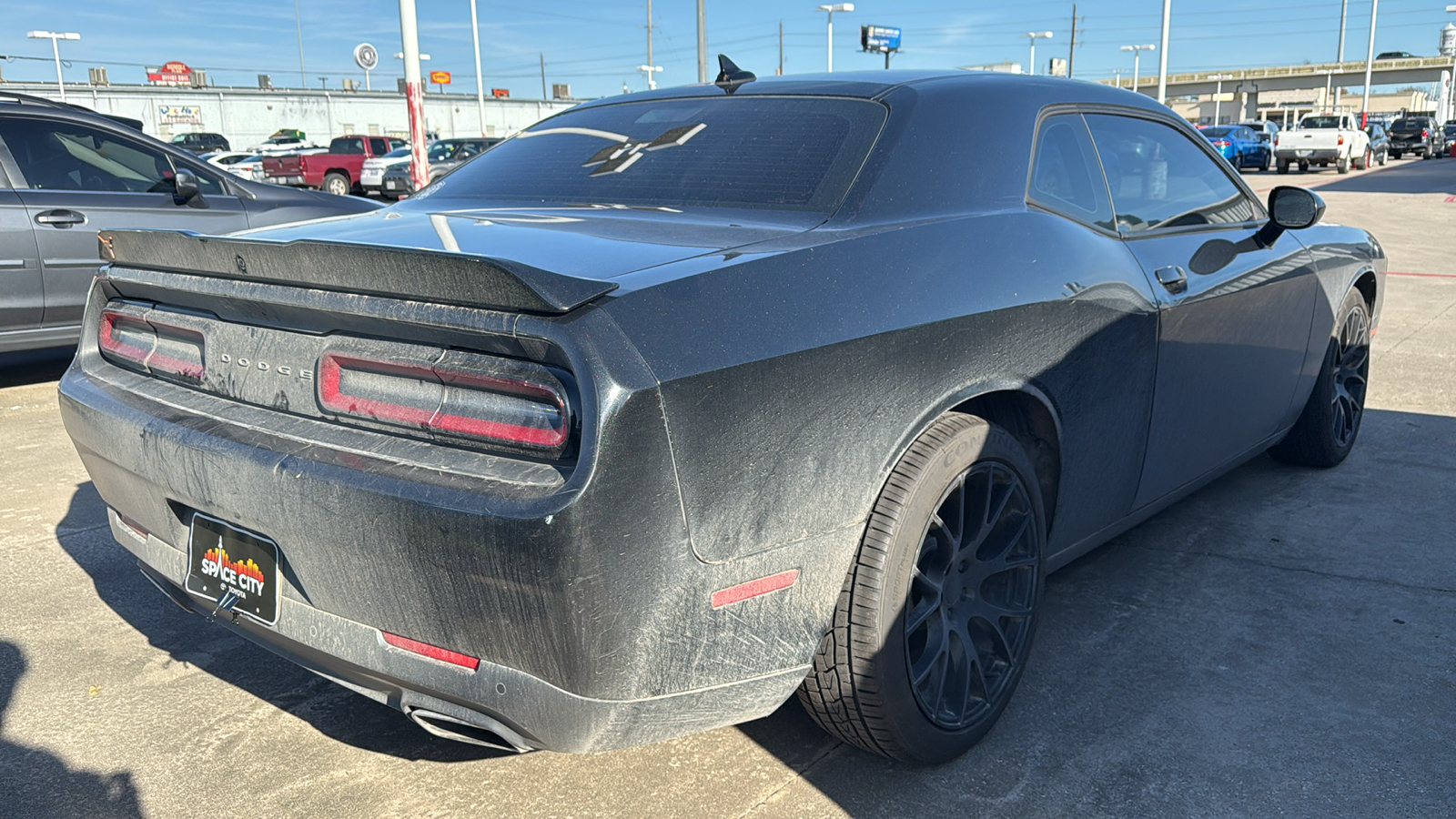 2015 Dodge Challenger SXT 8