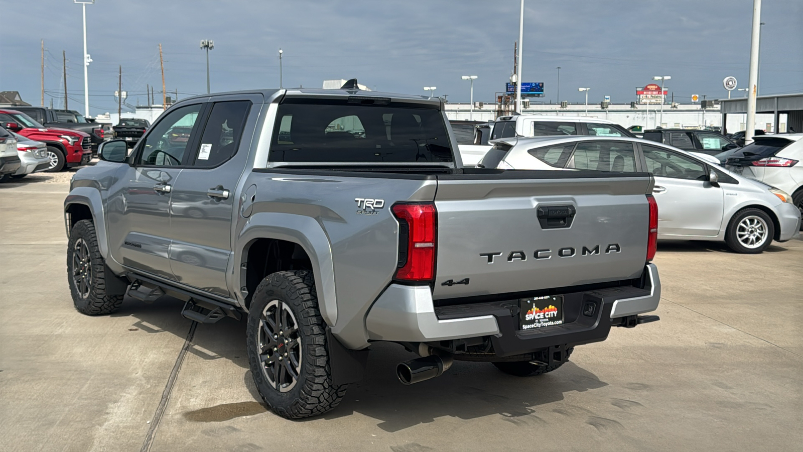 2024 Toyota Tacoma TRD Sport 6