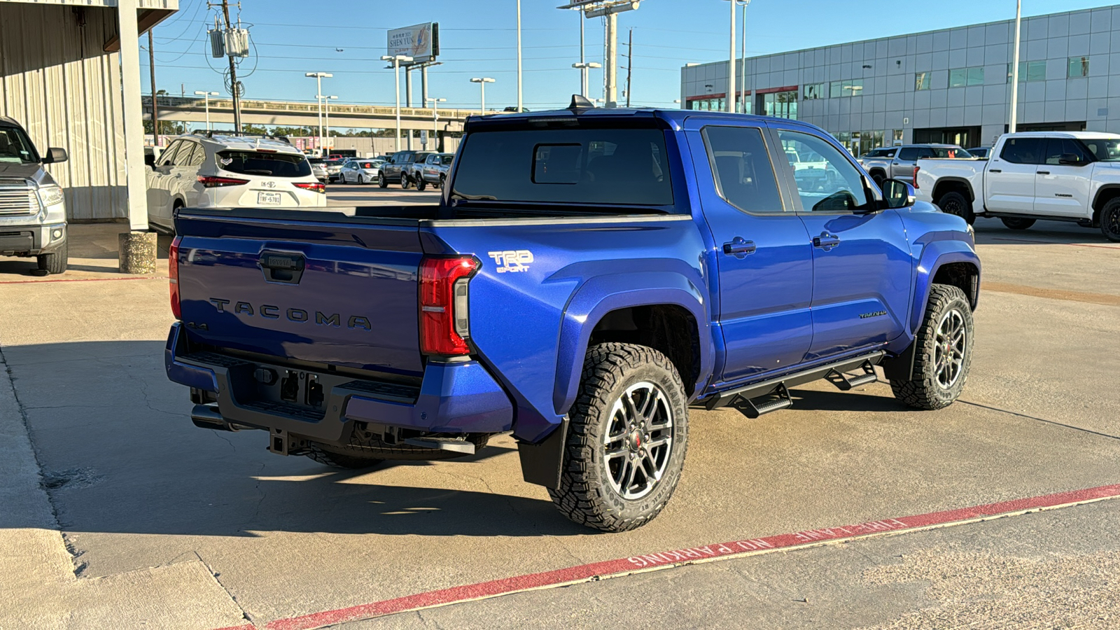 2024 Toyota Tacoma TRD Sport 8