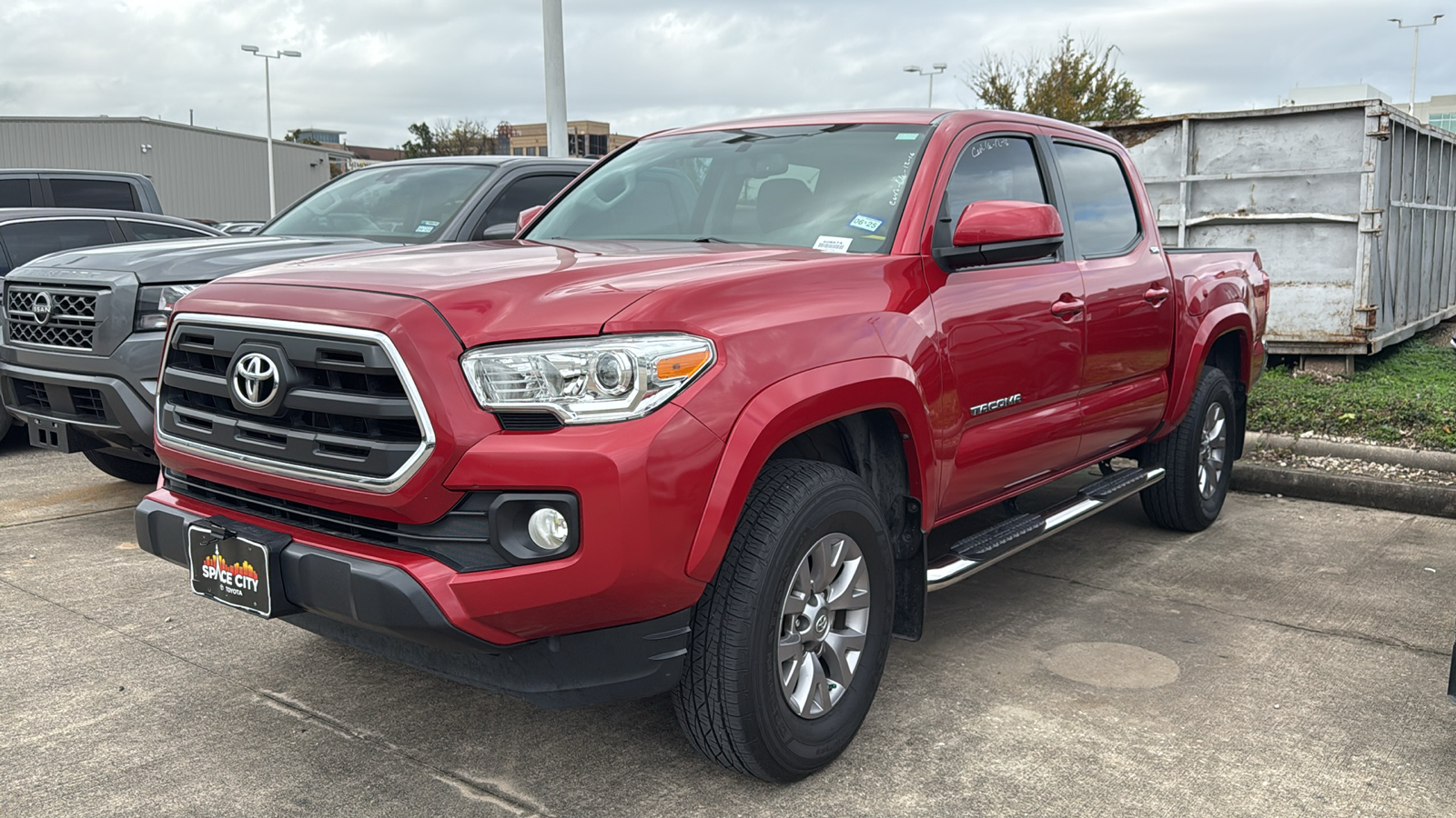 2017 Toyota Tacoma  4