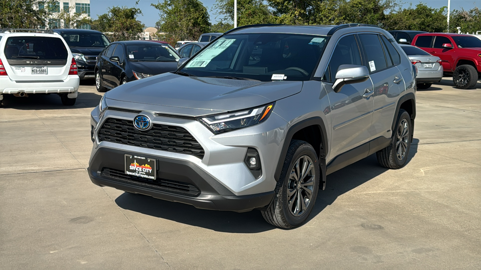 2024 Toyota RAV4 Hybrid XLE Premium 4