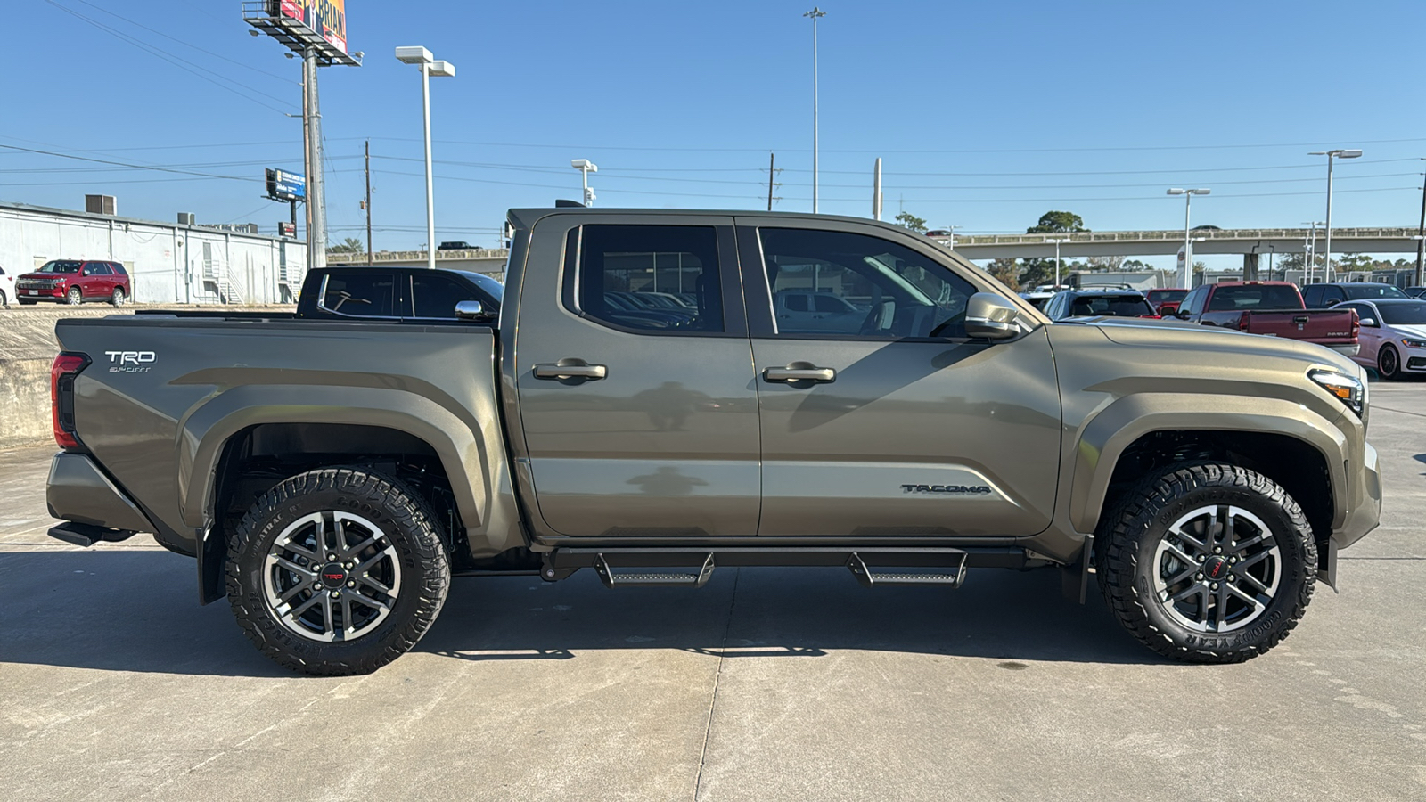 2024 Toyota Tacoma TRD Sport 9