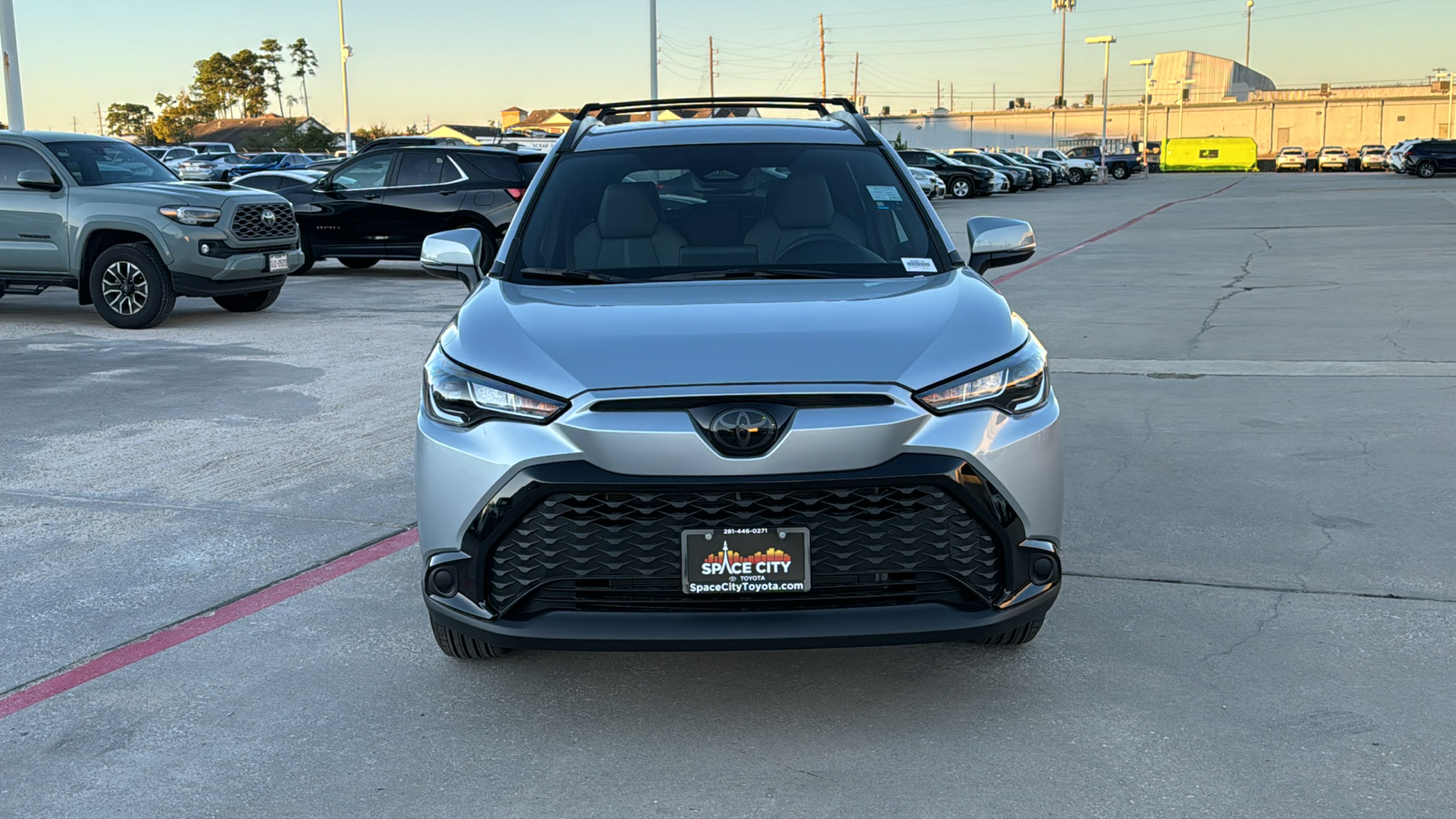 2024 Toyota Corolla Cross Hybrid SE 2