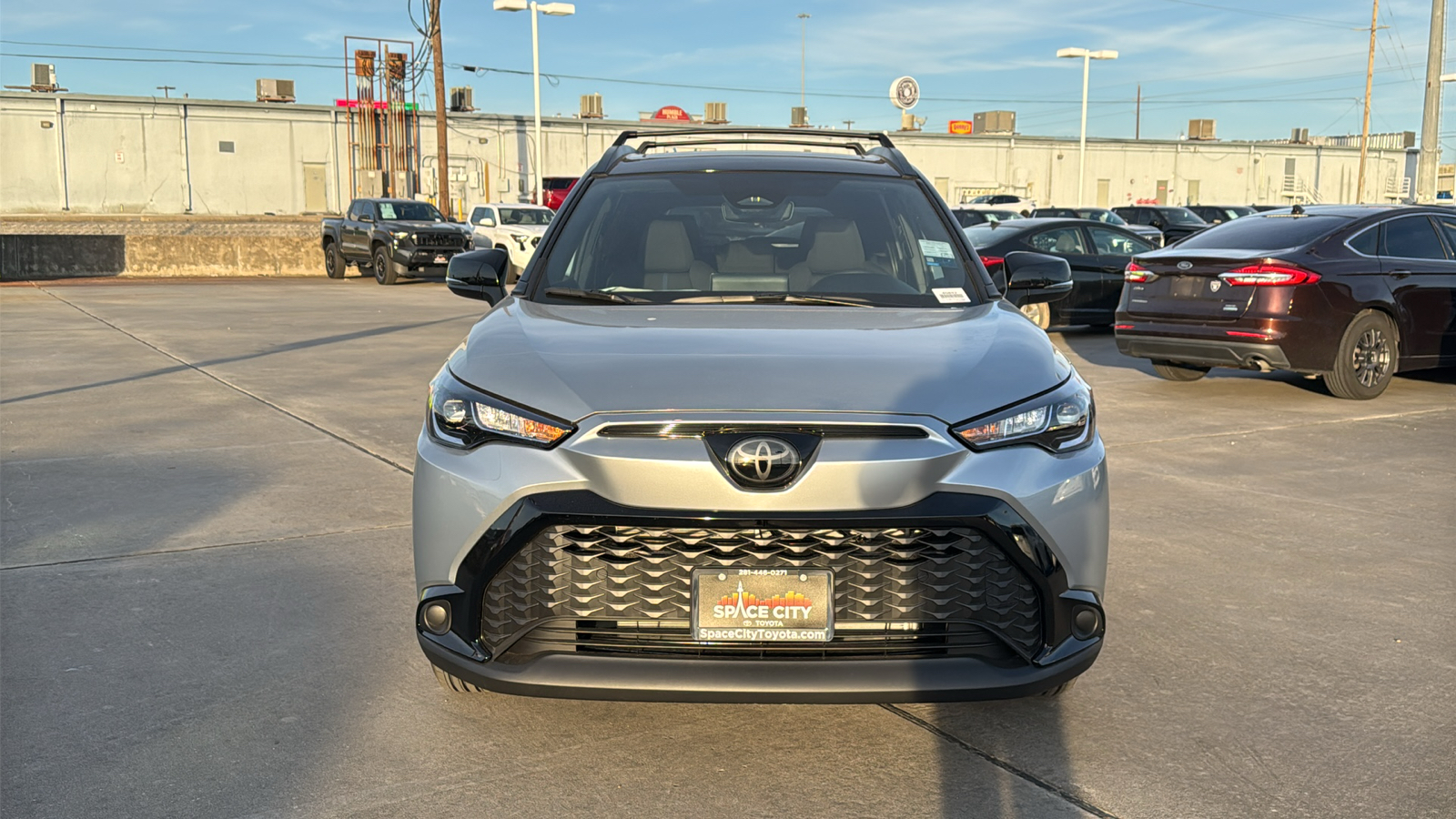 2024 Toyota Corolla Cross Hybrid SE 3