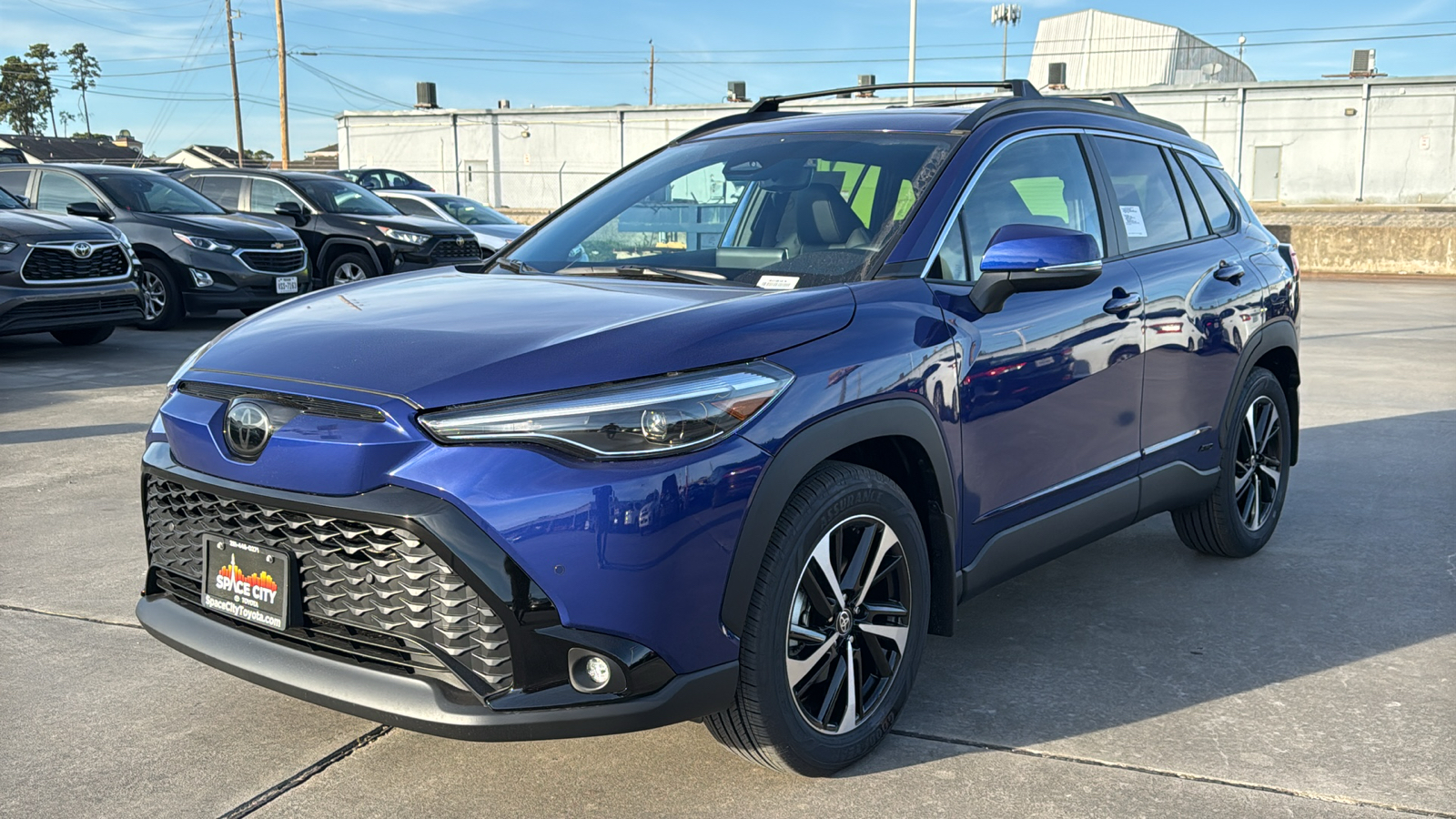 2024 Toyota Corolla Cross Hybrid XSE 4