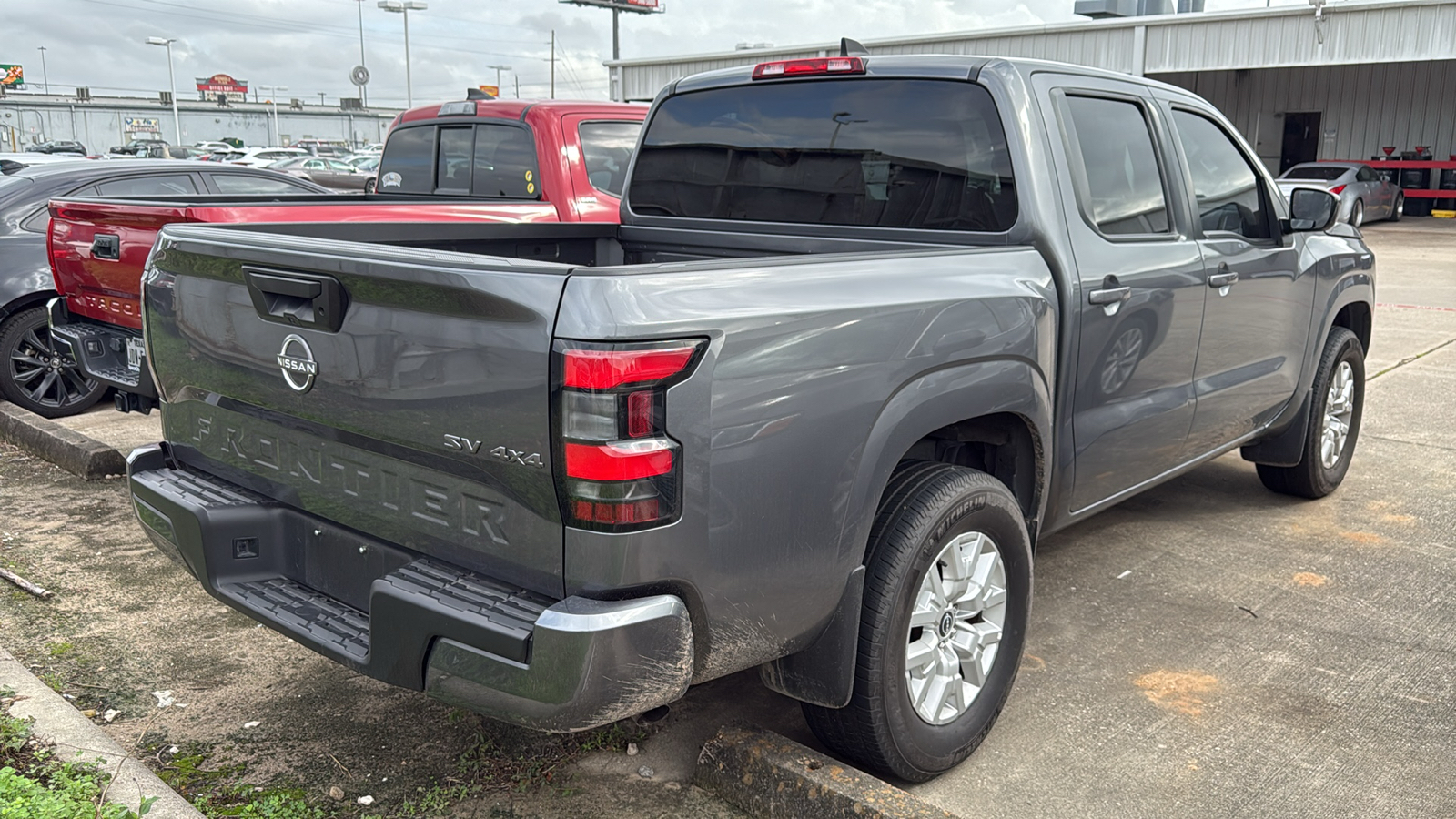 2022 Nissan Frontier SV 7