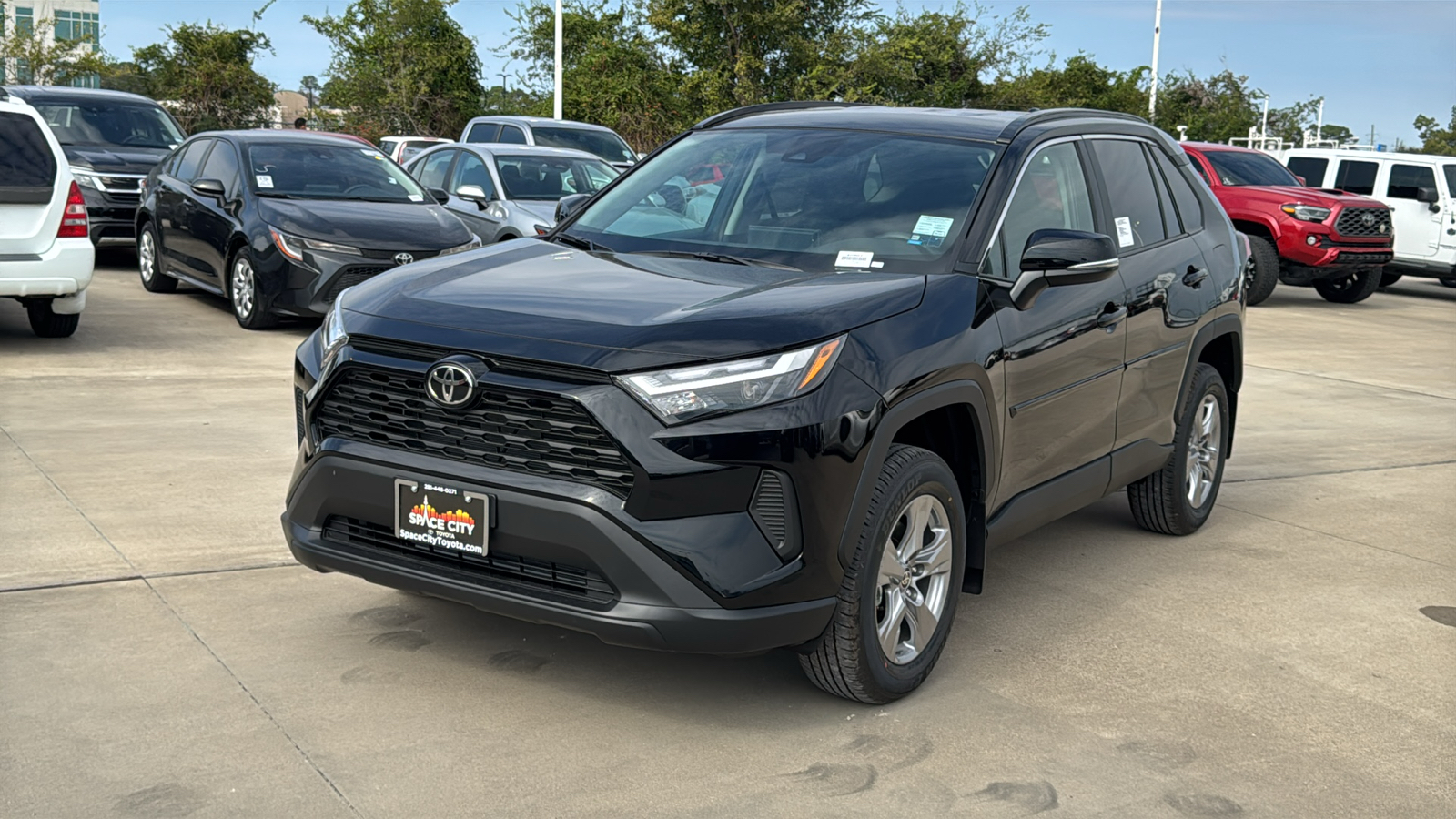 2024 Toyota RAV4 XLE 4