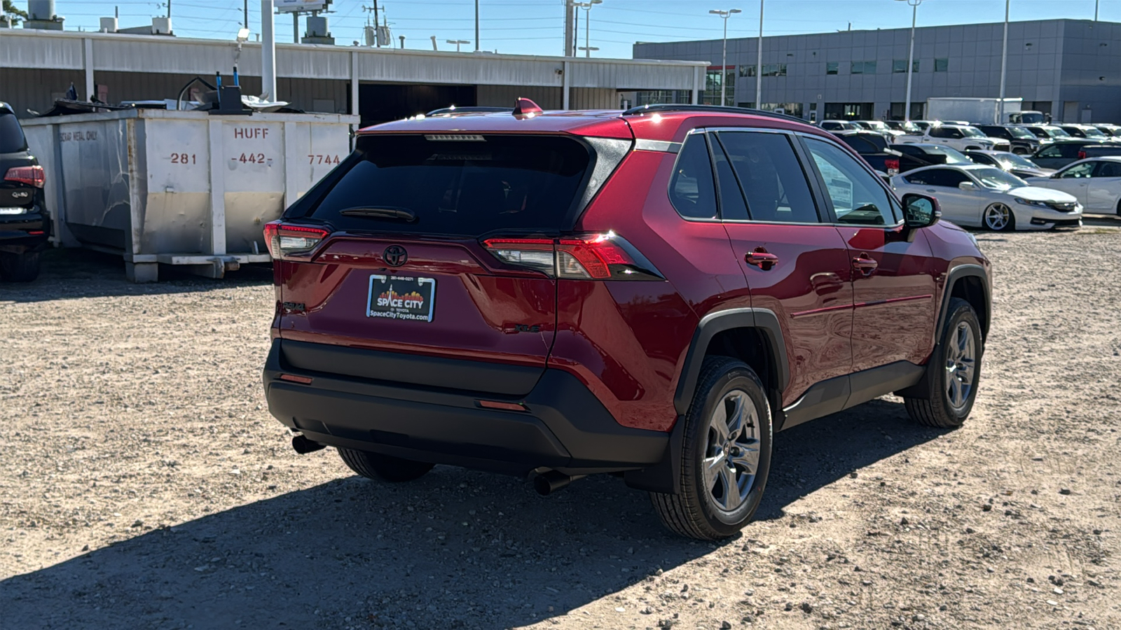 2024 Toyota RAV4 XLE 8