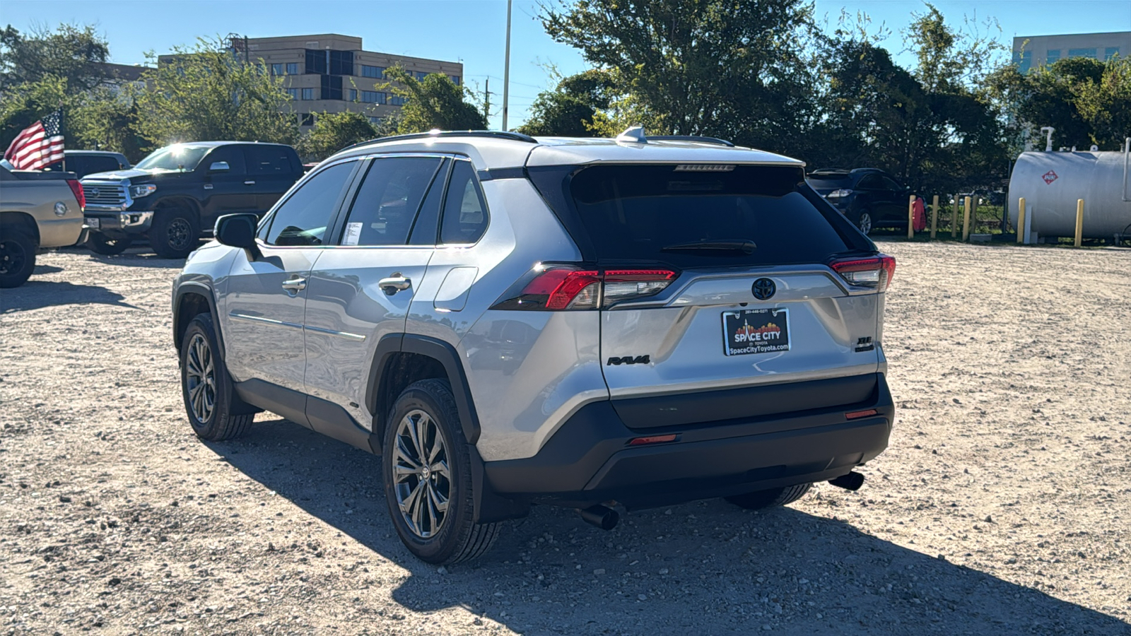 2024 Toyota RAV4 Hybrid XLE Premium 6