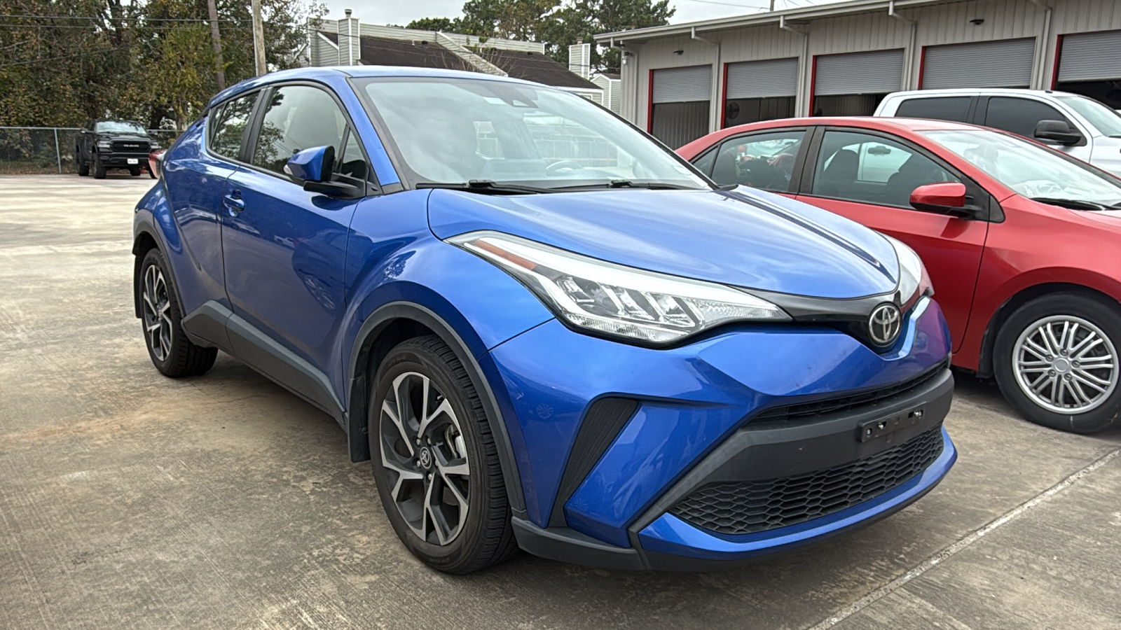 2021 Toyota C-HR LE 2