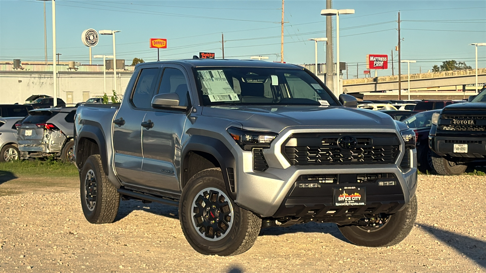 2024 Toyota Tacoma TRD Off-Road 2