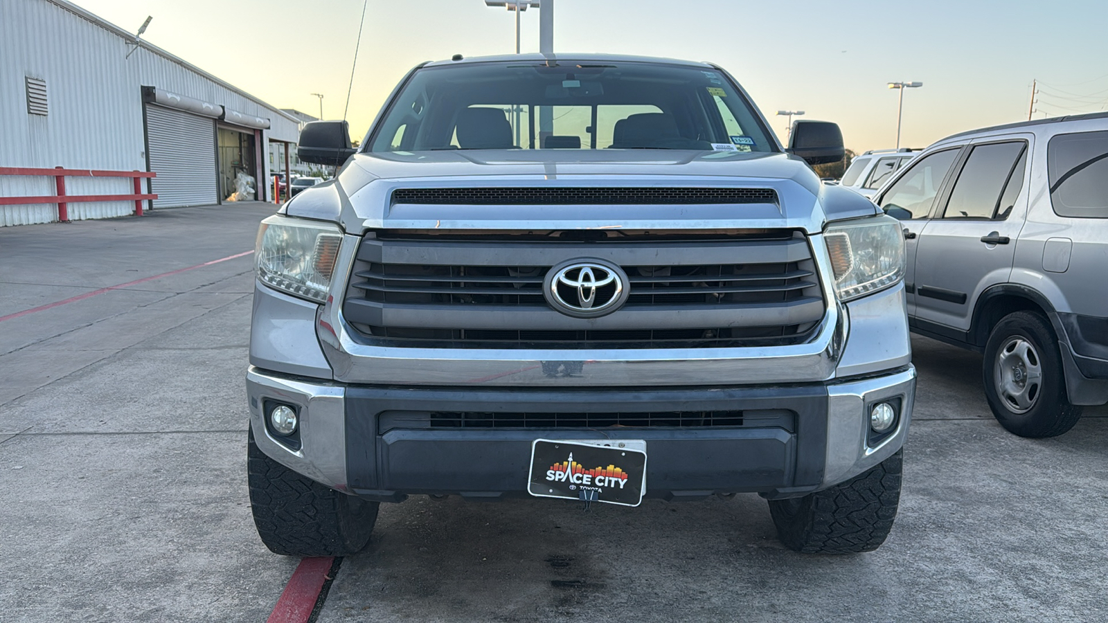 2014 Toyota Tundra SR5 3