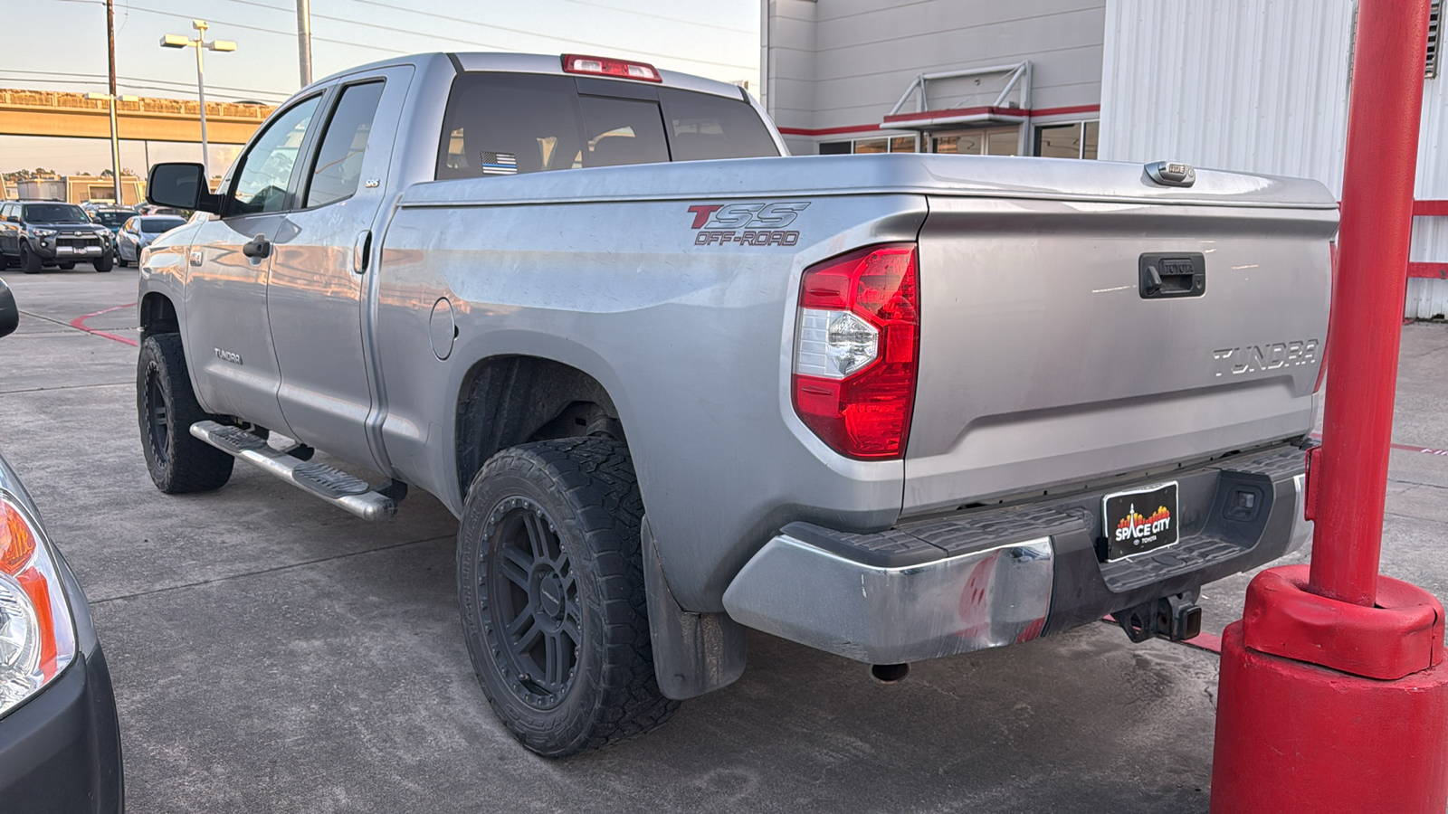 2014 Toyota Tundra SR5 5