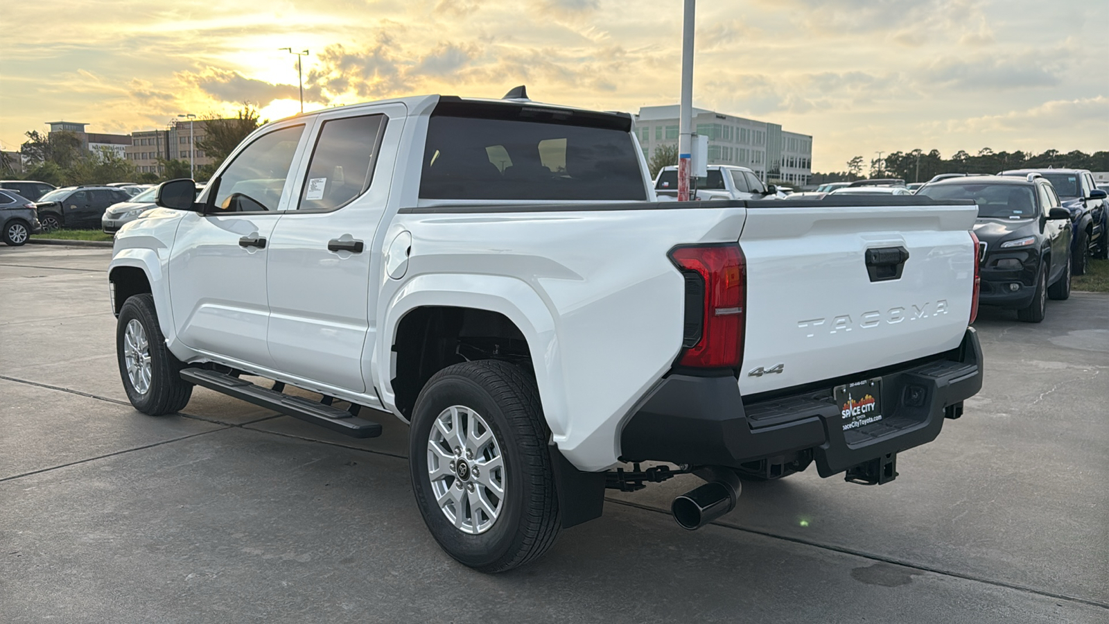 2024 Toyota Tacoma SR 6