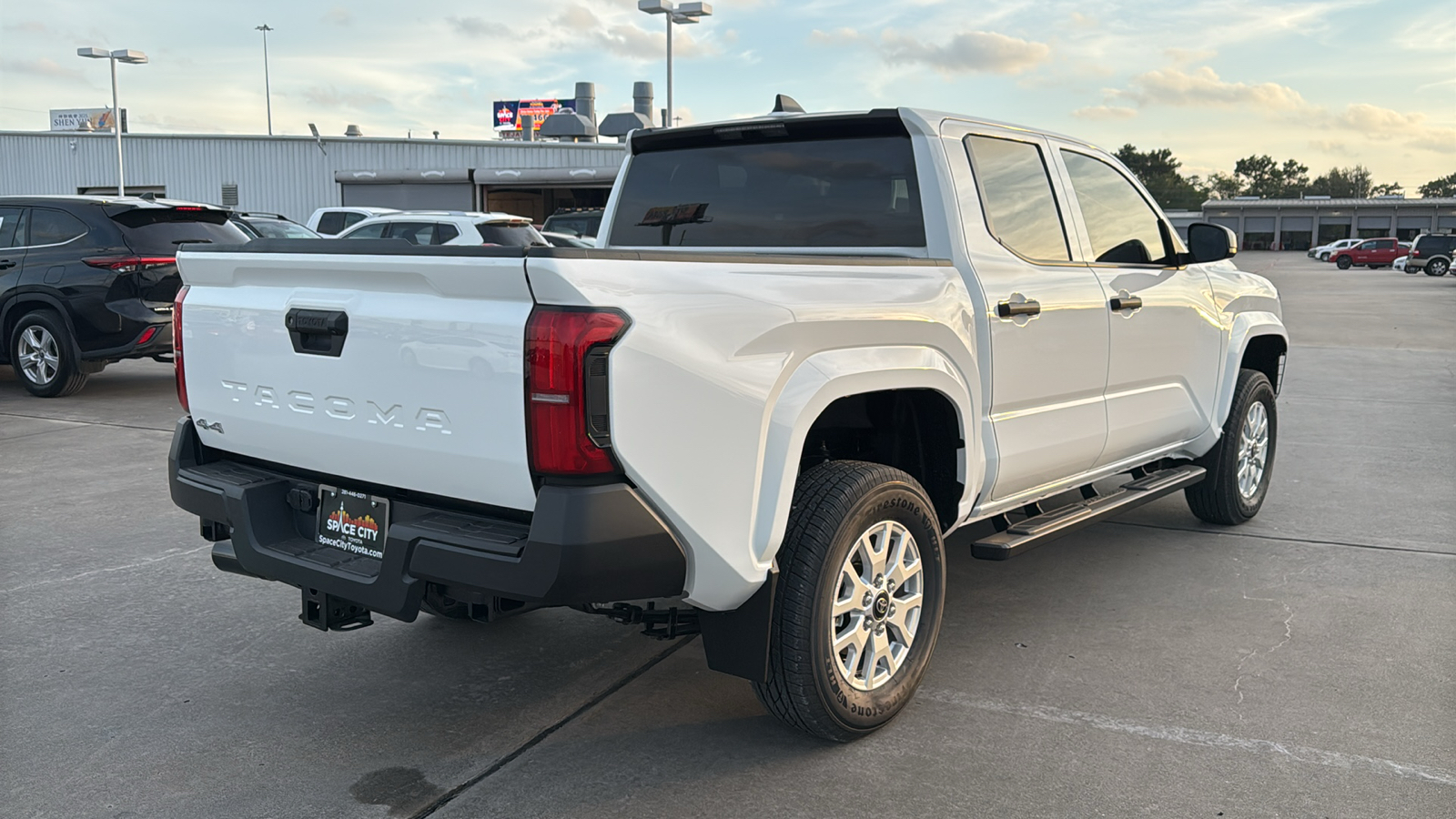 2024 Toyota Tacoma SR 9