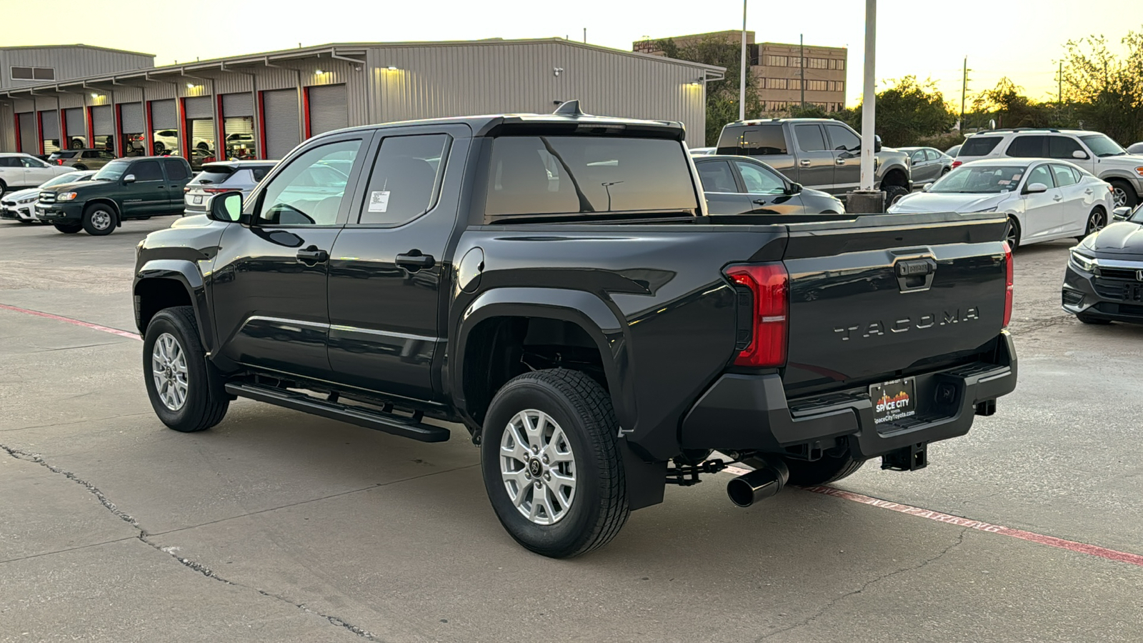 2024 Toyota Tacoma SR 5