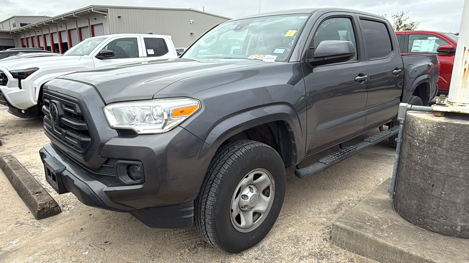 2019 Toyota Tacoma SR 3