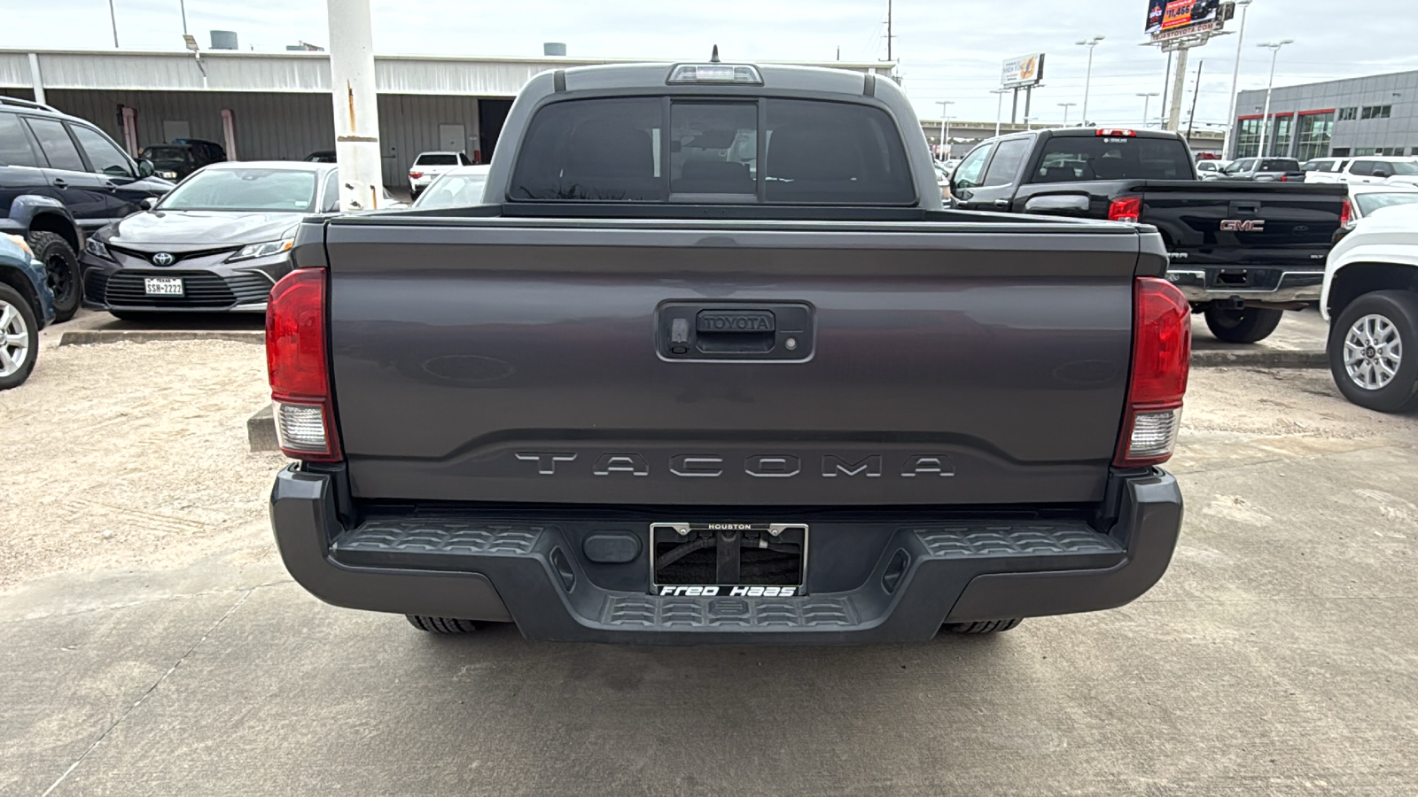 2019 Toyota Tacoma SR 5