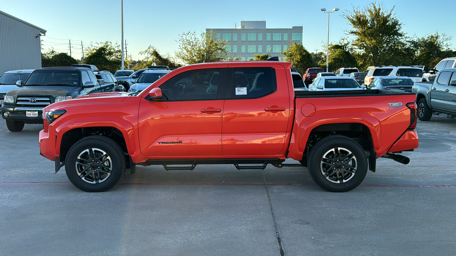 2024 Toyota Tacoma TRD Sport 4