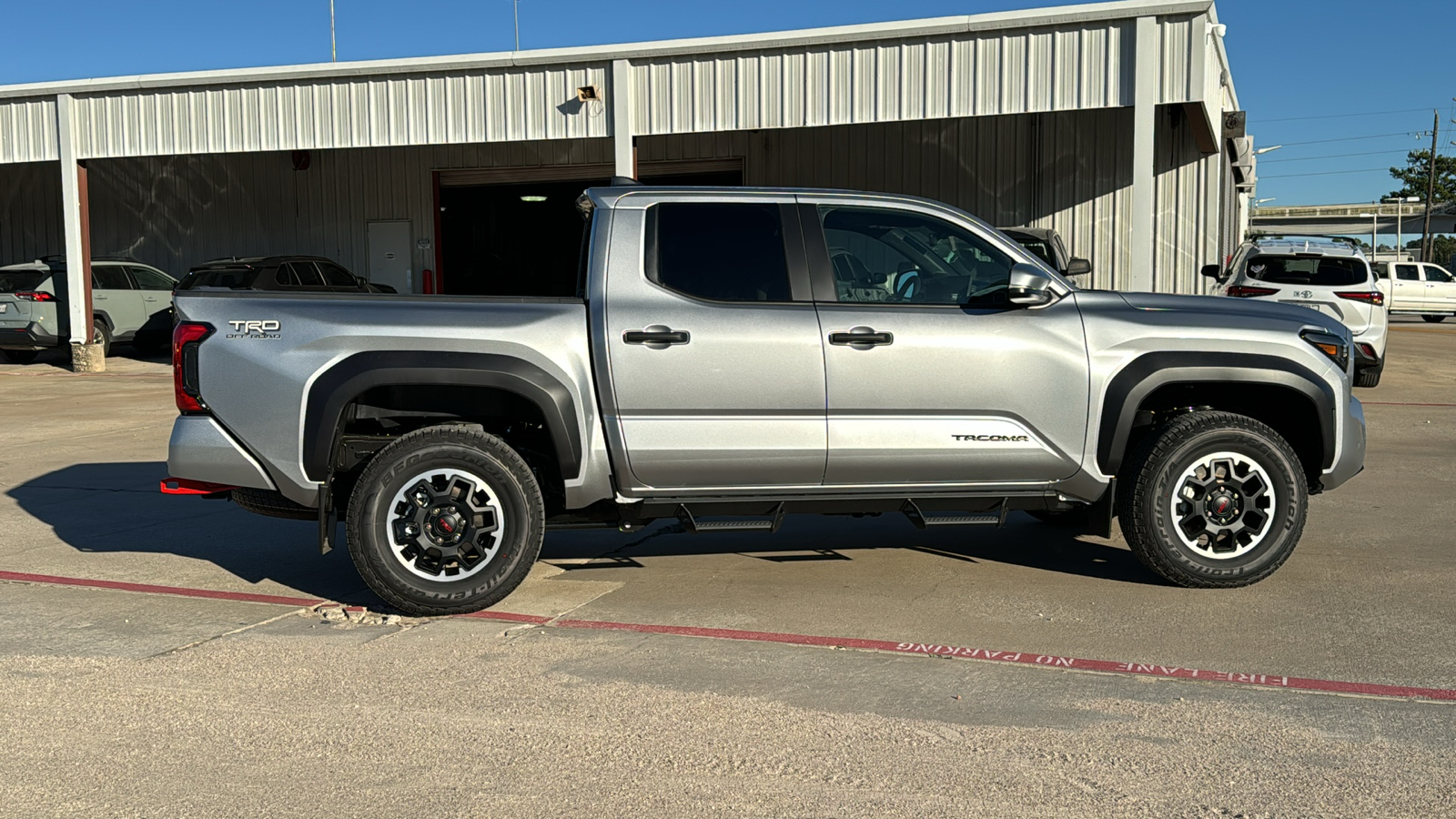 2024 Toyota Tacoma TRD Off-Road 10