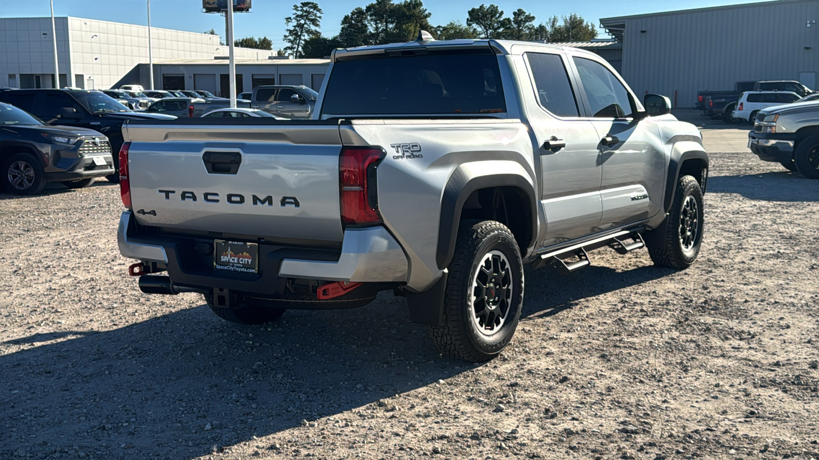 2024 Toyota Tacoma TRD Off-Road 8