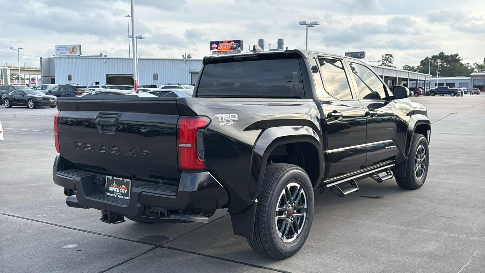 2024 Toyota Tacoma TRD Sport 9