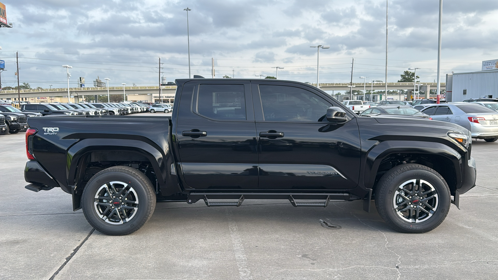 2024 Toyota Tacoma TRD Sport 10