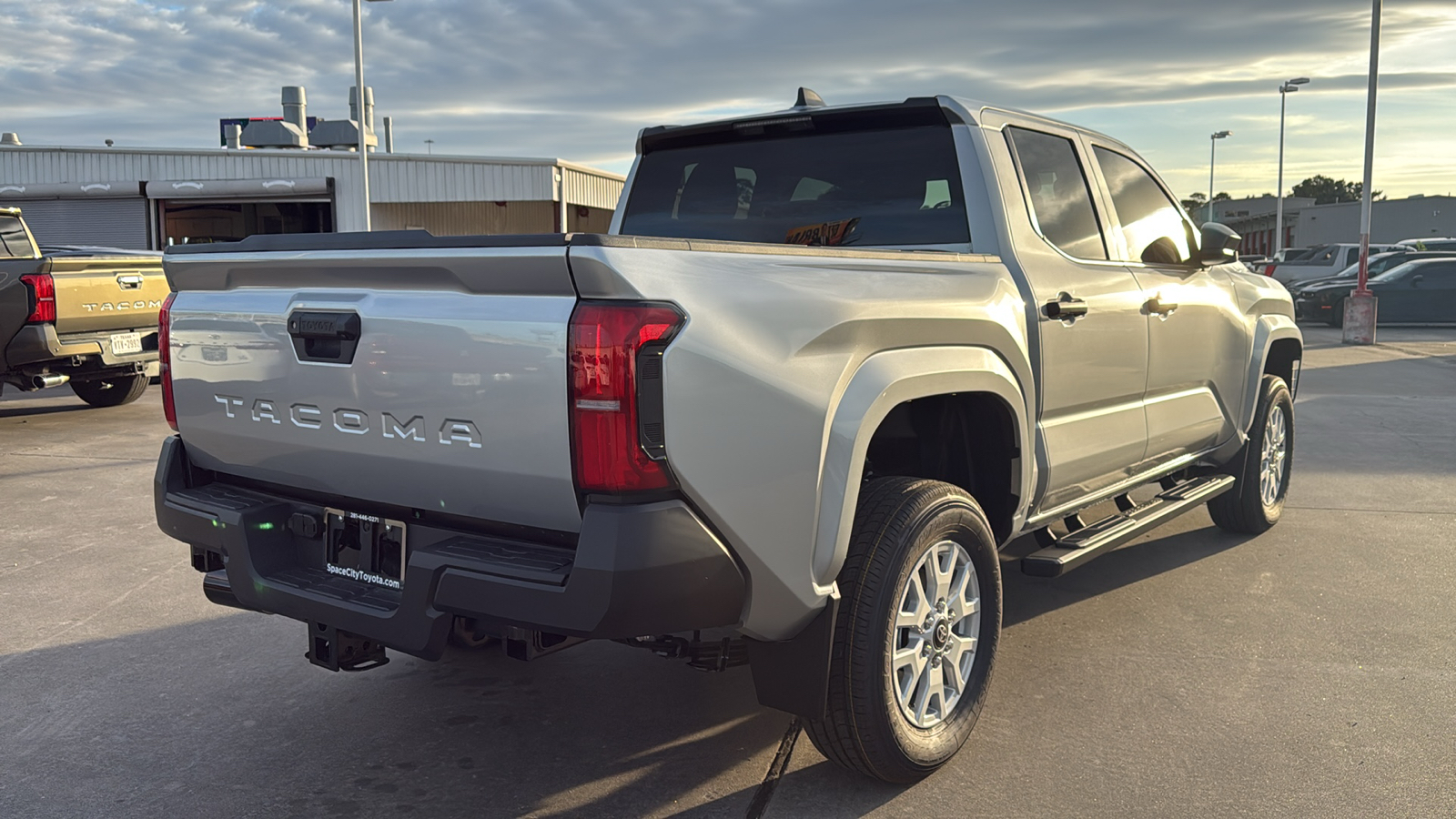 2024 Toyota Tacoma SR 9