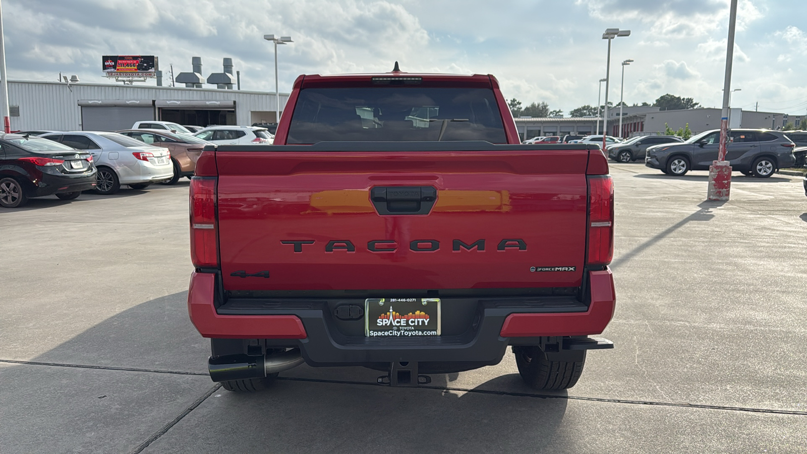 2024 Toyota Tacoma Hybrid  7