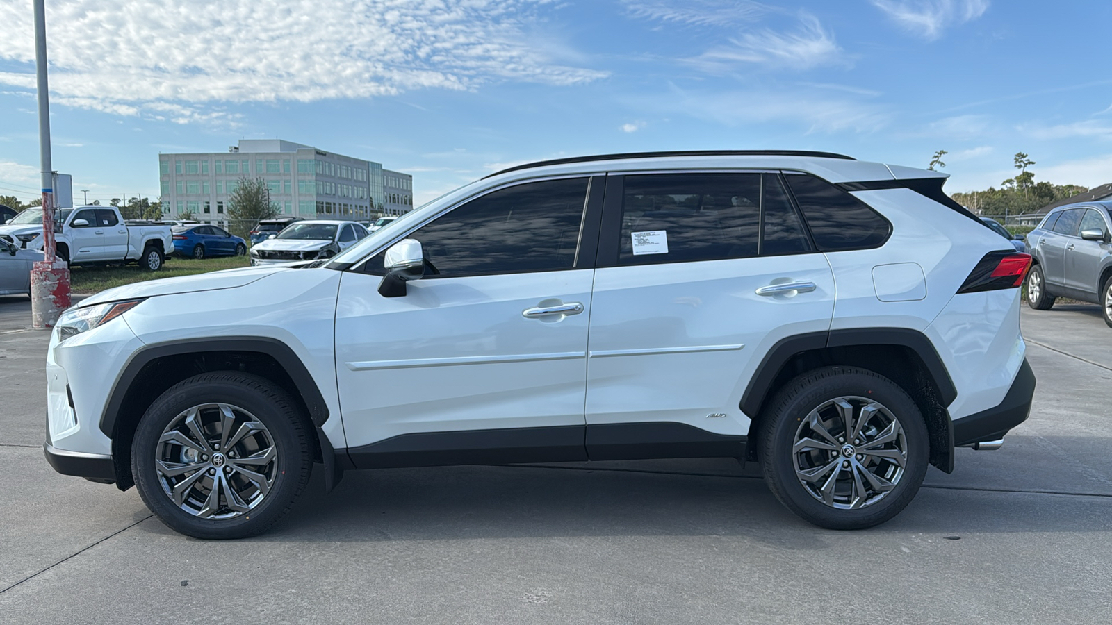 2024 Toyota RAV4 Hybrid Limited 5