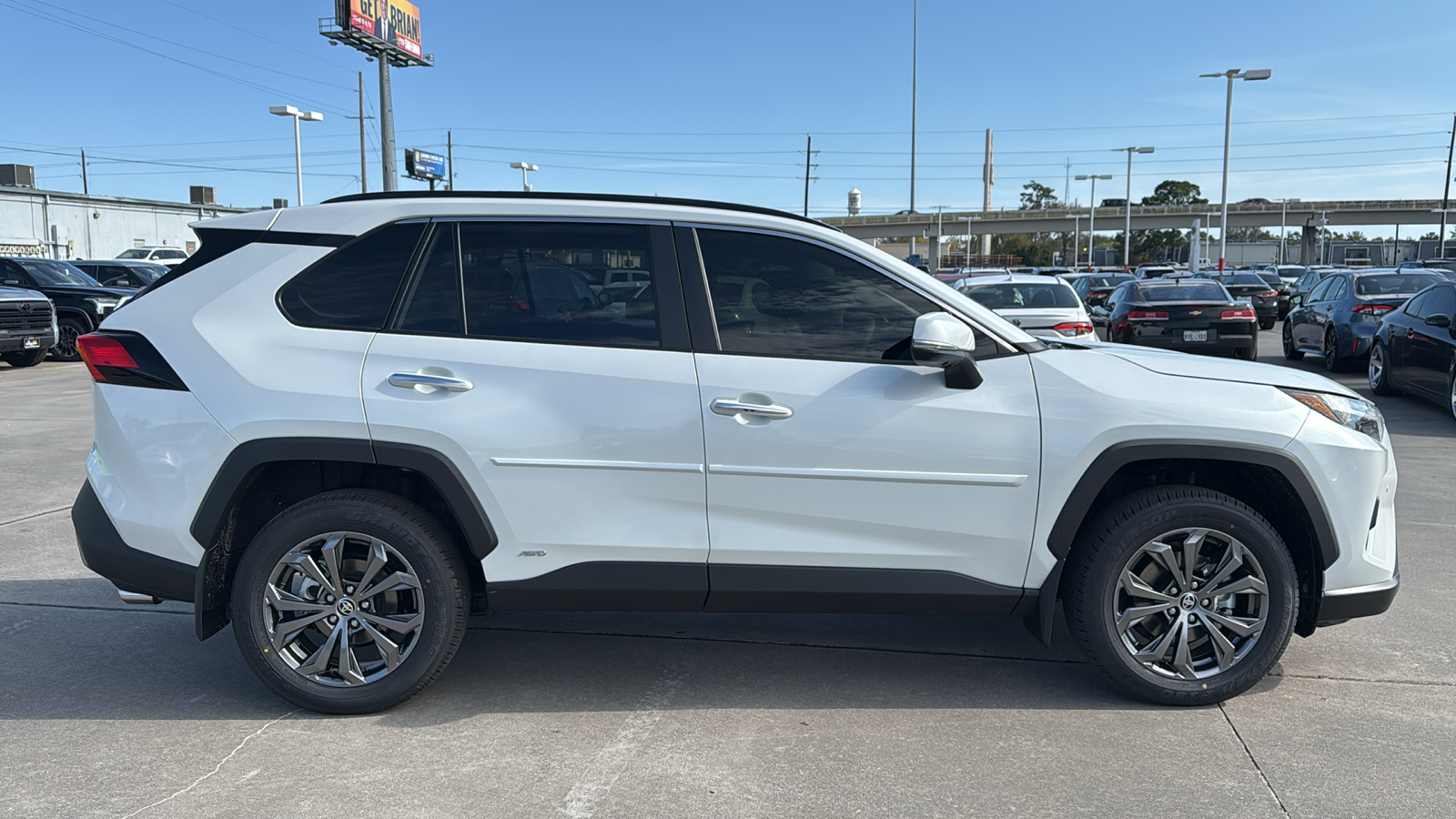 2024 Toyota RAV4 Hybrid Limited 9