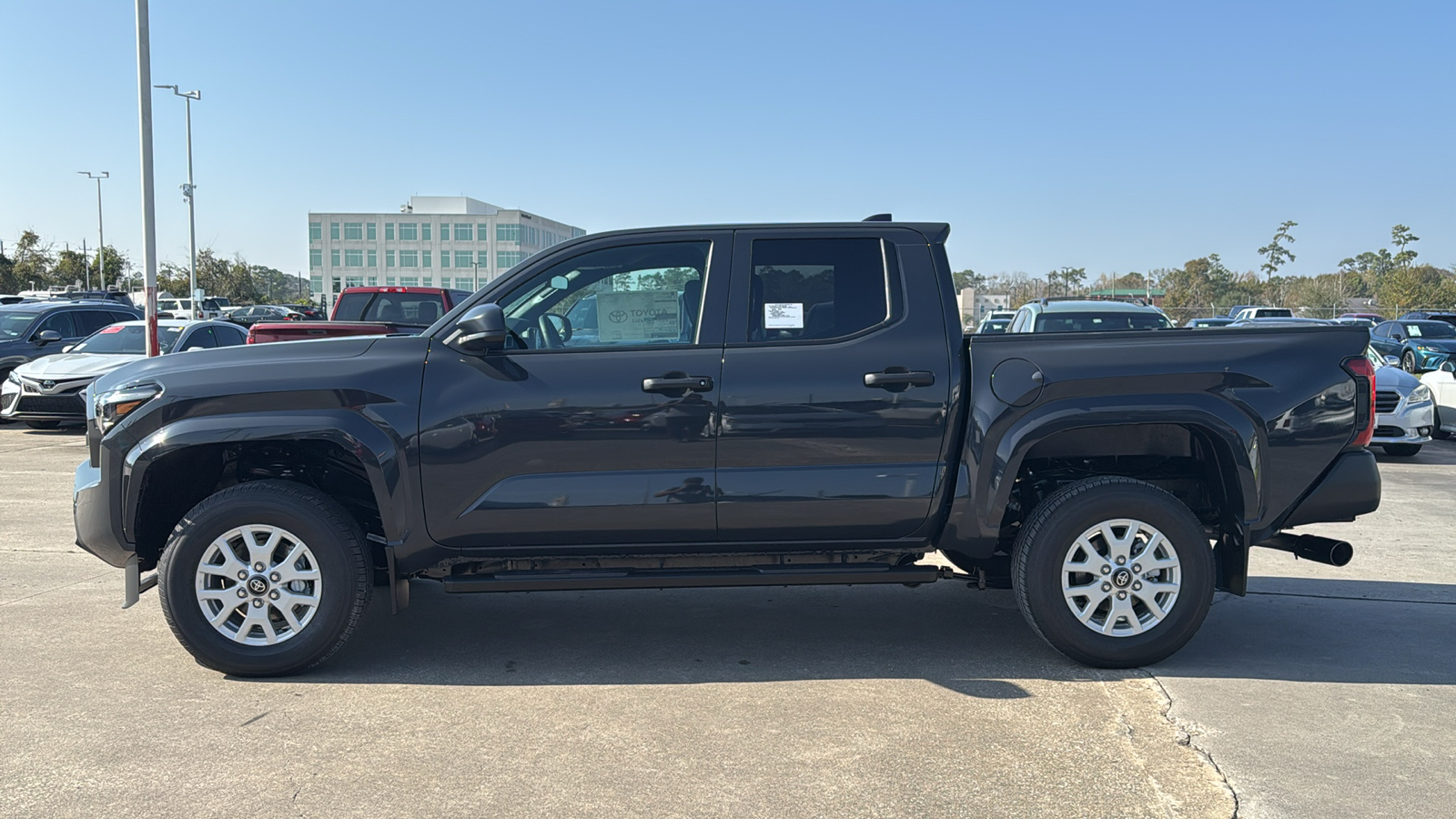 2024 Toyota Tacoma SR 5