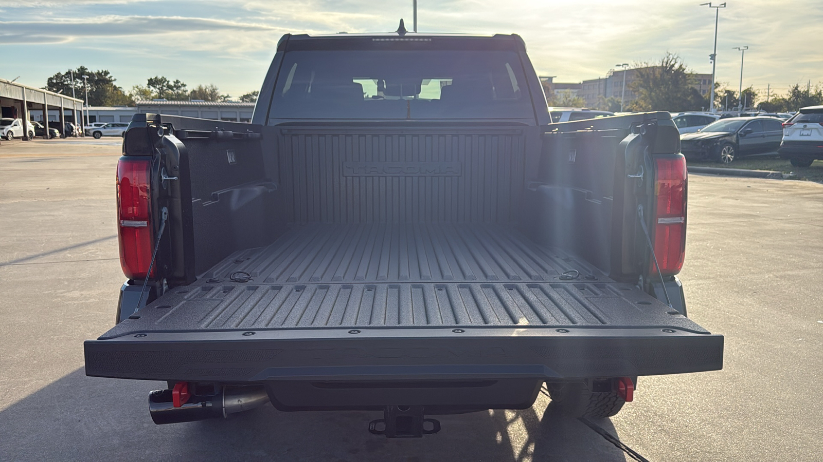 2024 Toyota Tacoma TRD Off-Road 8