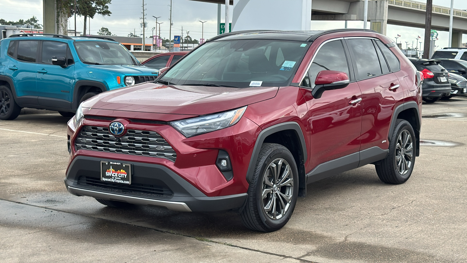 2023 Toyota RAV4 Hybrid Limited 8