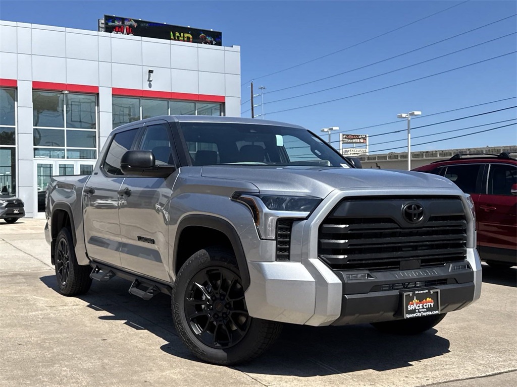 2025 Toyota Tundra SR5 2