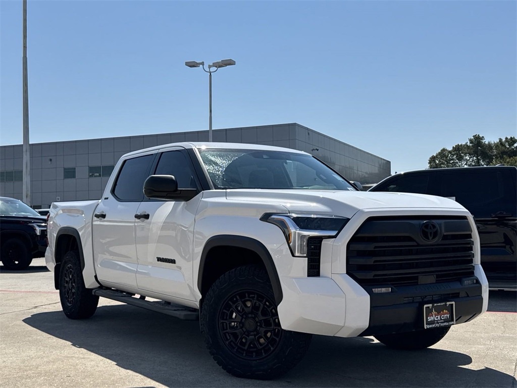 2025 Toyota Tundra SR5 2