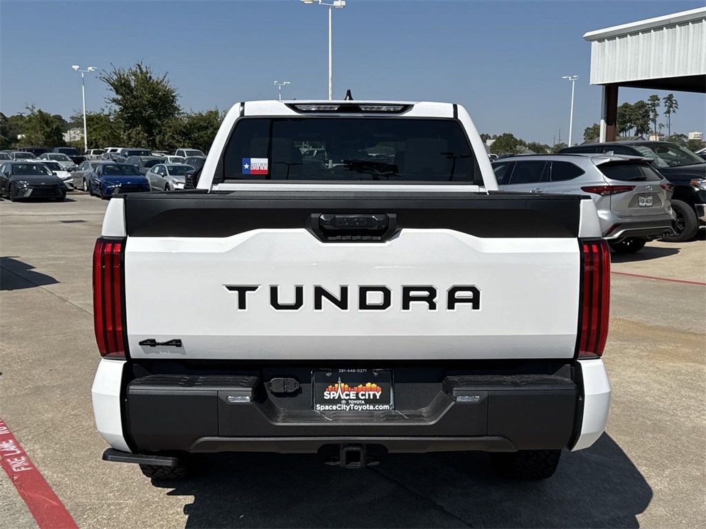 2025 Toyota Tundra SR5 8