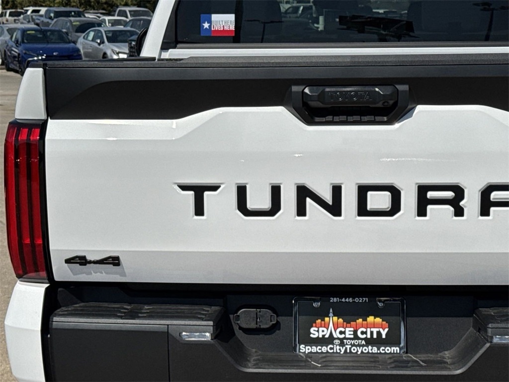 2025 Toyota Tundra SR5 10