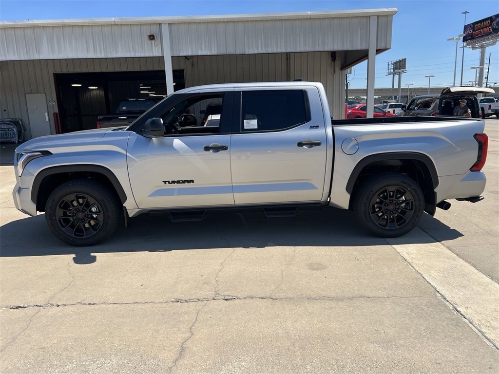 2025 Toyota Tundra SR5 7